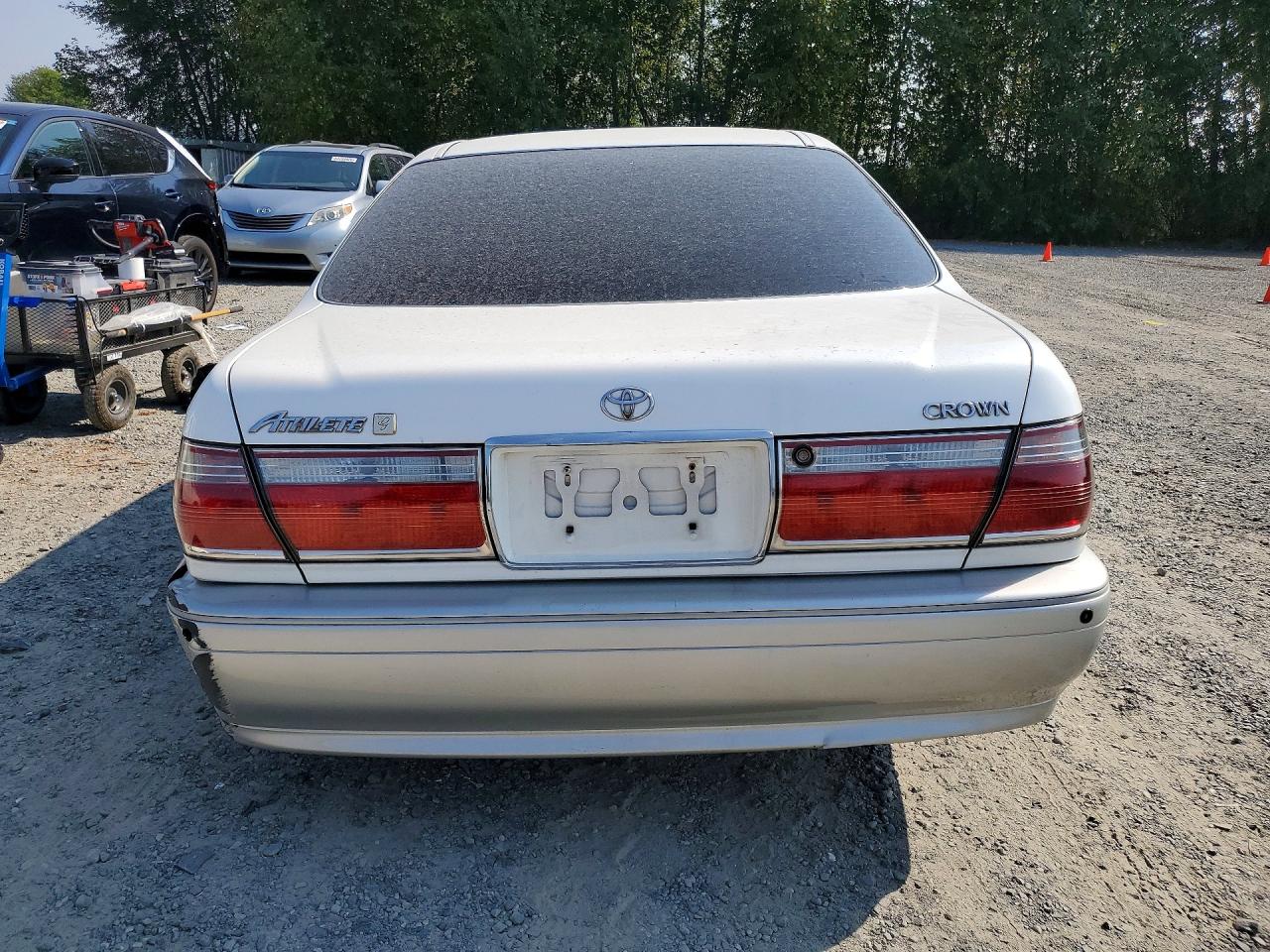 2000 Toyota Alavon White vin: JZS1750033993