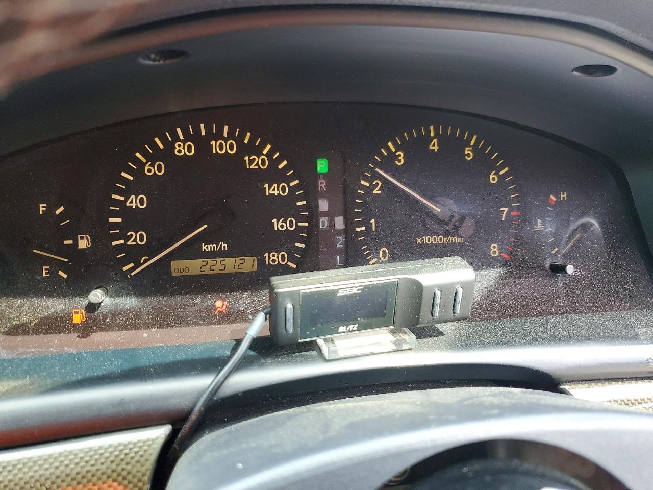 1997 Toyota Chaser Silver vin: JZX1000049744