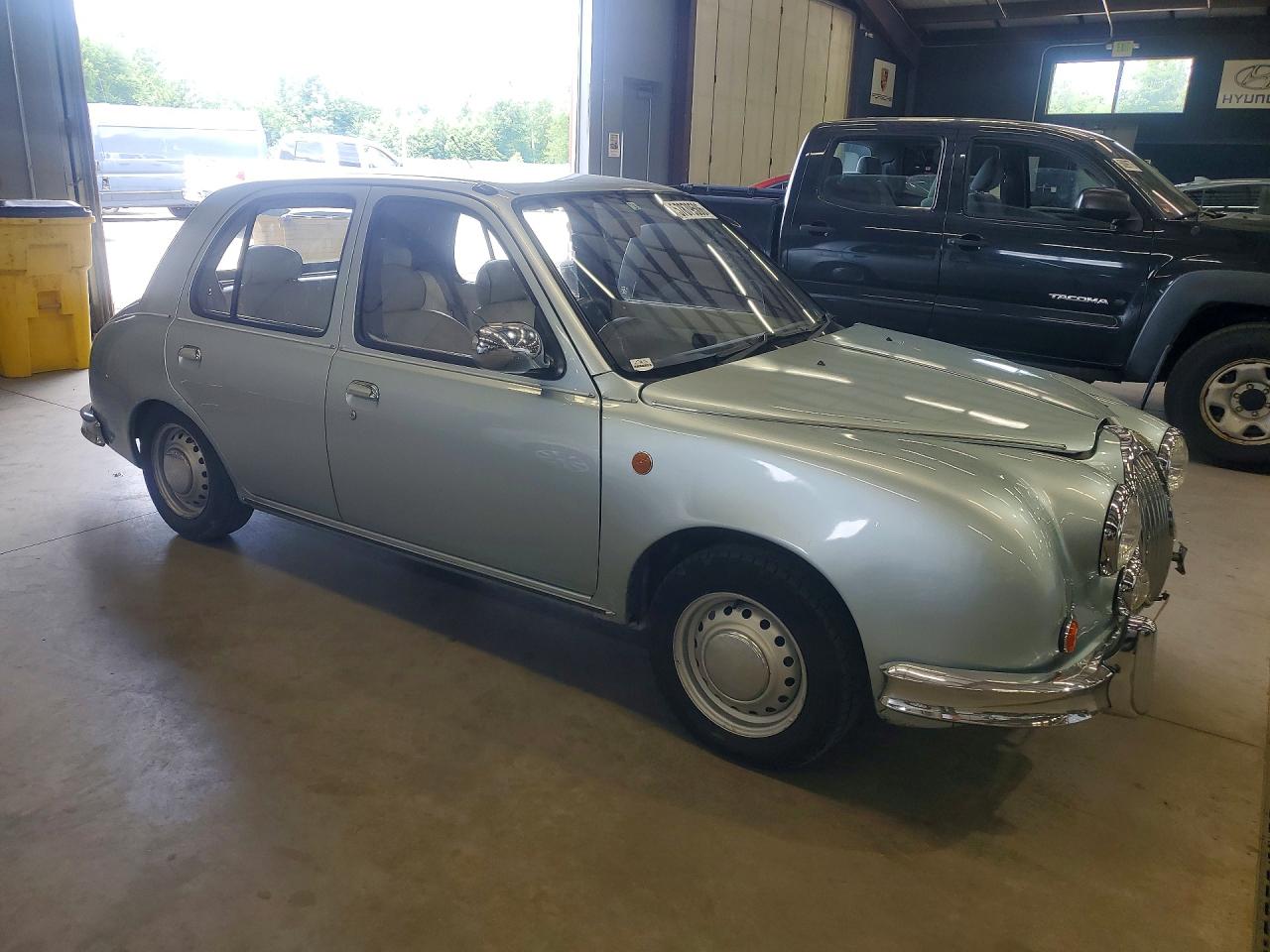 1996 Mitsubishi Viewt Blue vin: K11381485