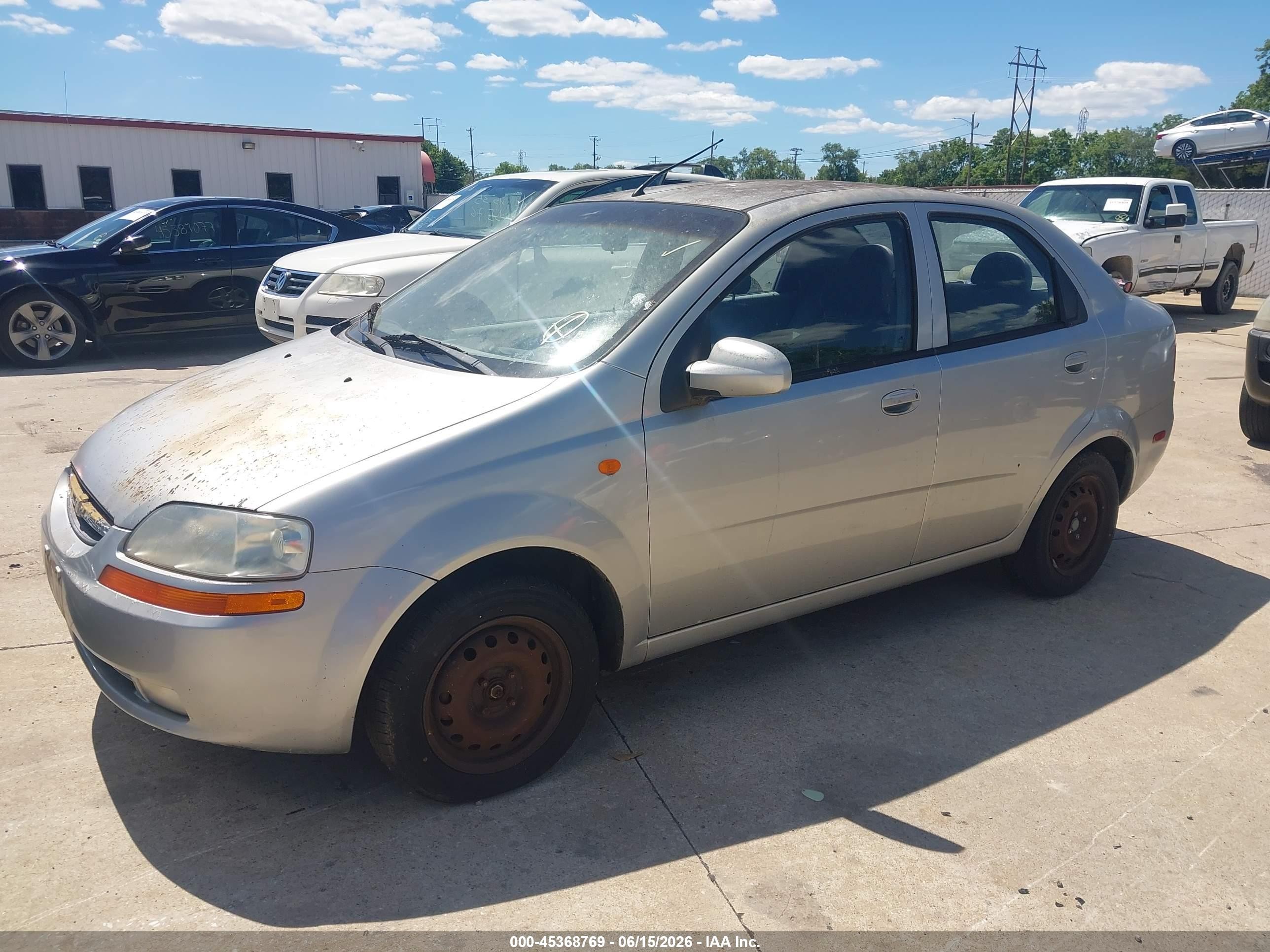 2004 Chevrolet Aveo   Серебряный vin: KL1TD52624B255704