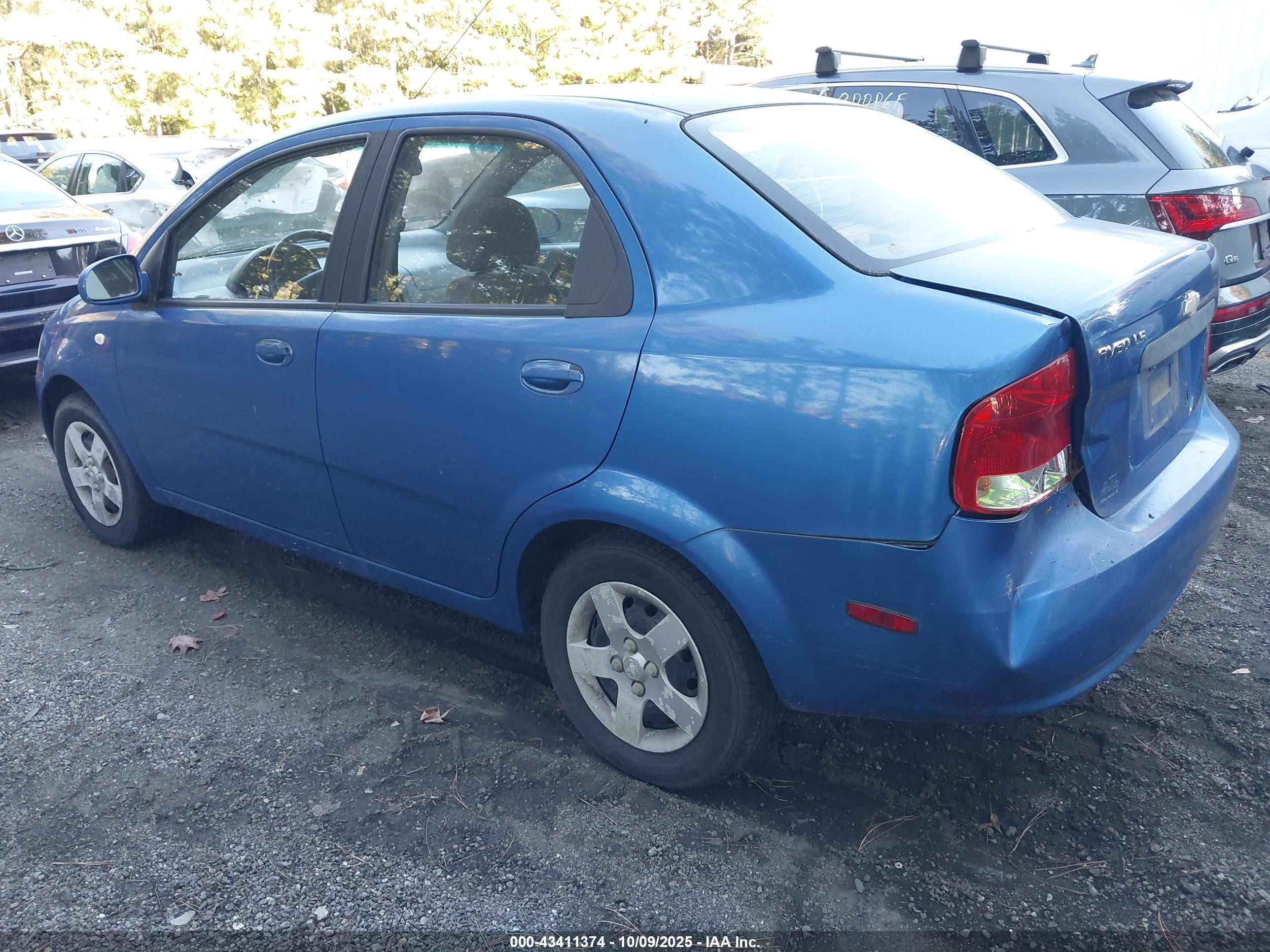 2005 Chevrolet Aveo Ls Blue vin: KL1TD52625B438571