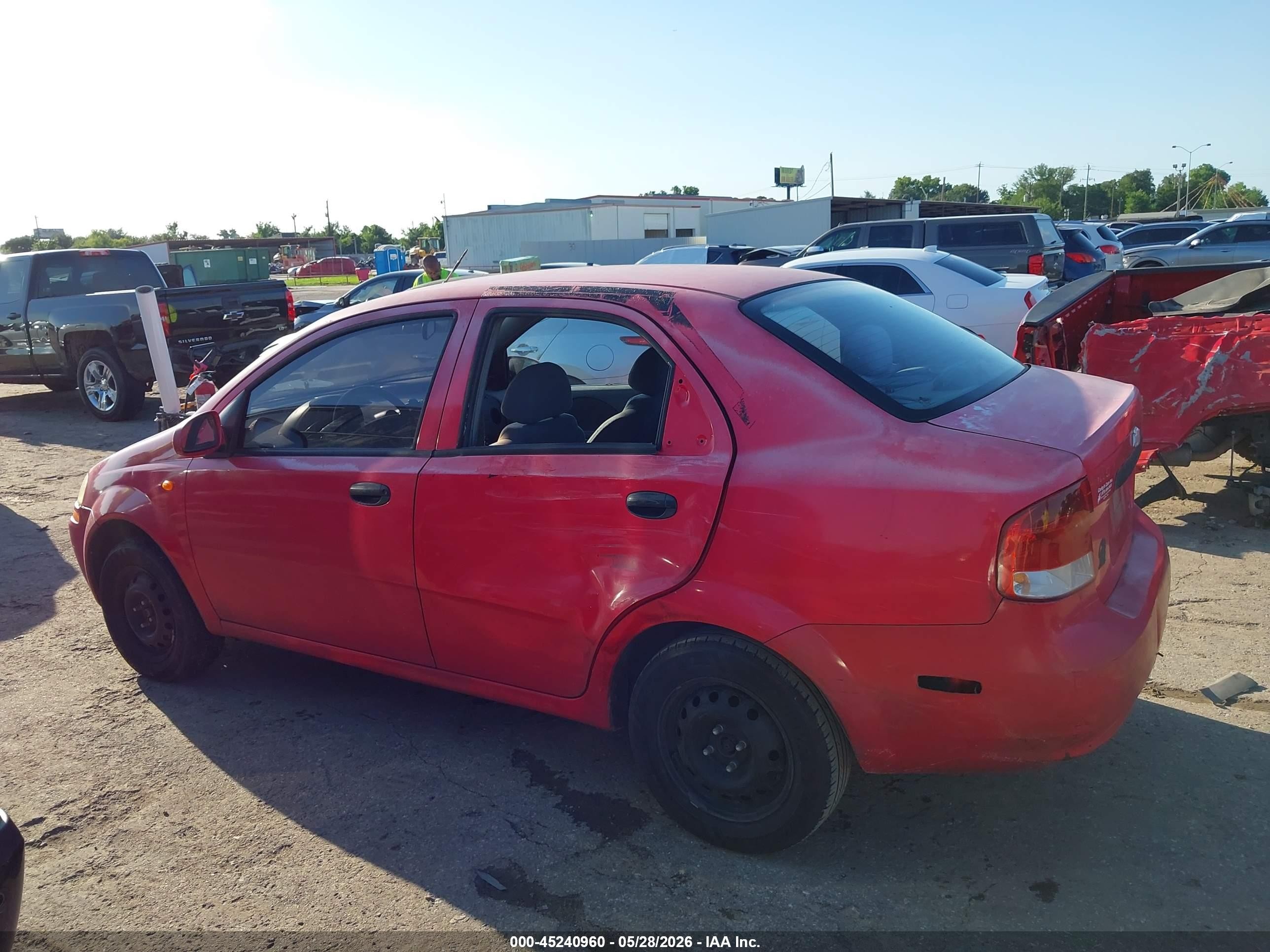 2004 Chevrolet Aveo   Red vin: KL1TD52694B124284