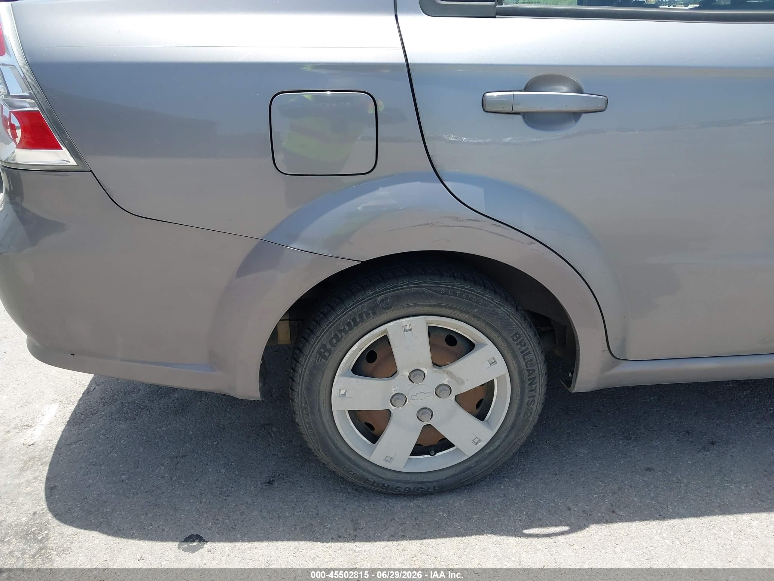 2007 Chevrolet Aveo Ls Gray vin: KL1TD56607B158368