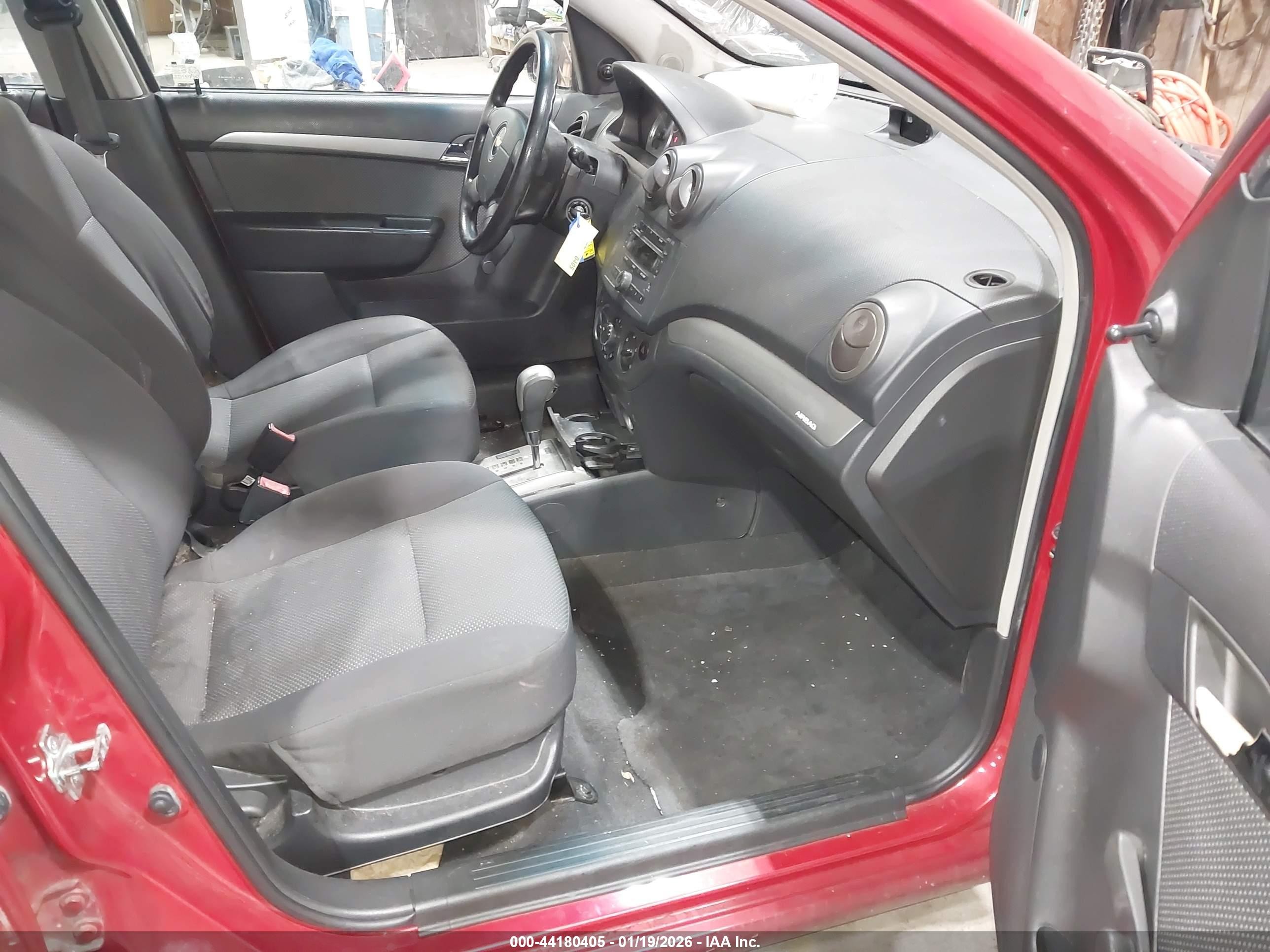 2008 Chevrolet Aveo Ls Red vin: KL1TD56608B282741