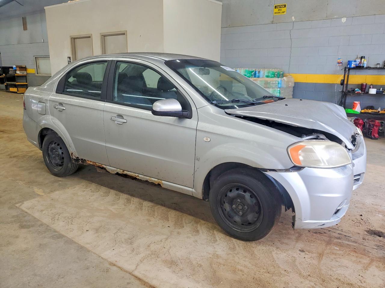 2008 Chevrolet Aveo Base Silver vin: KL1TD56618B167159