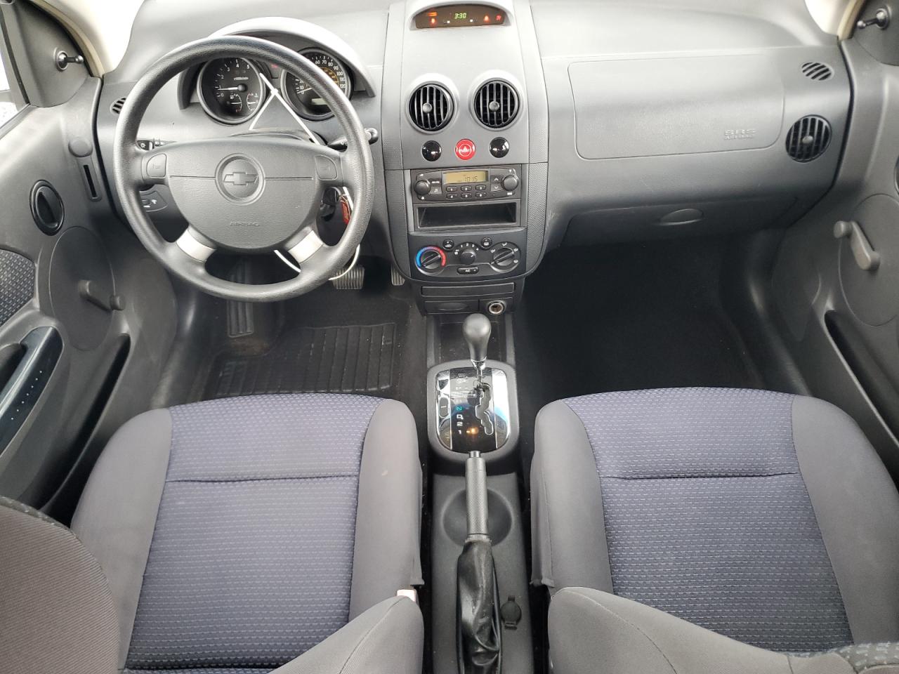 2006 Chevrolet Aveo Base Серебряный vin: KL1TD56636B586983