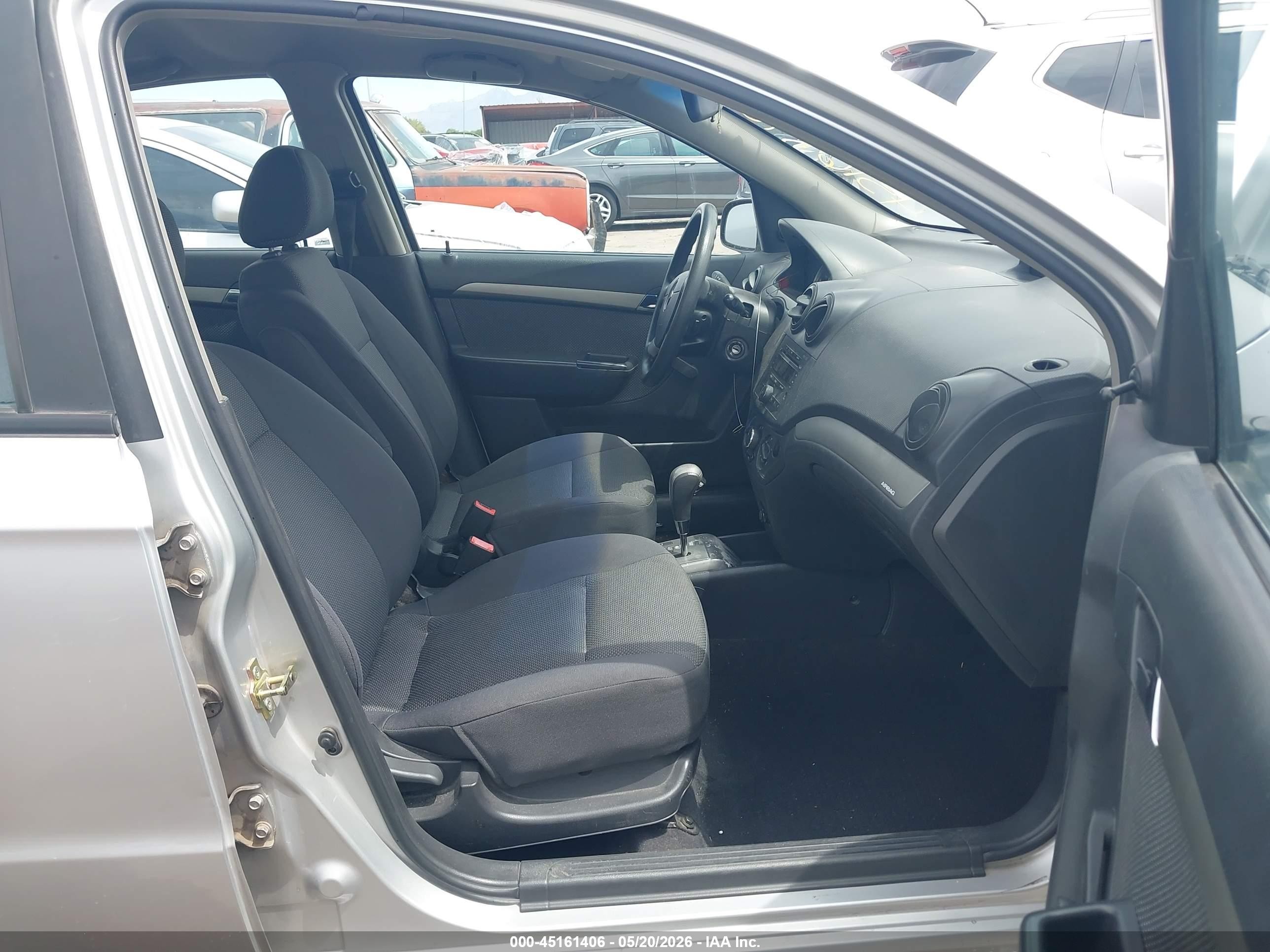 2007 Chevrolet Aveo Ls Silver vin: KL1TD56637B094505