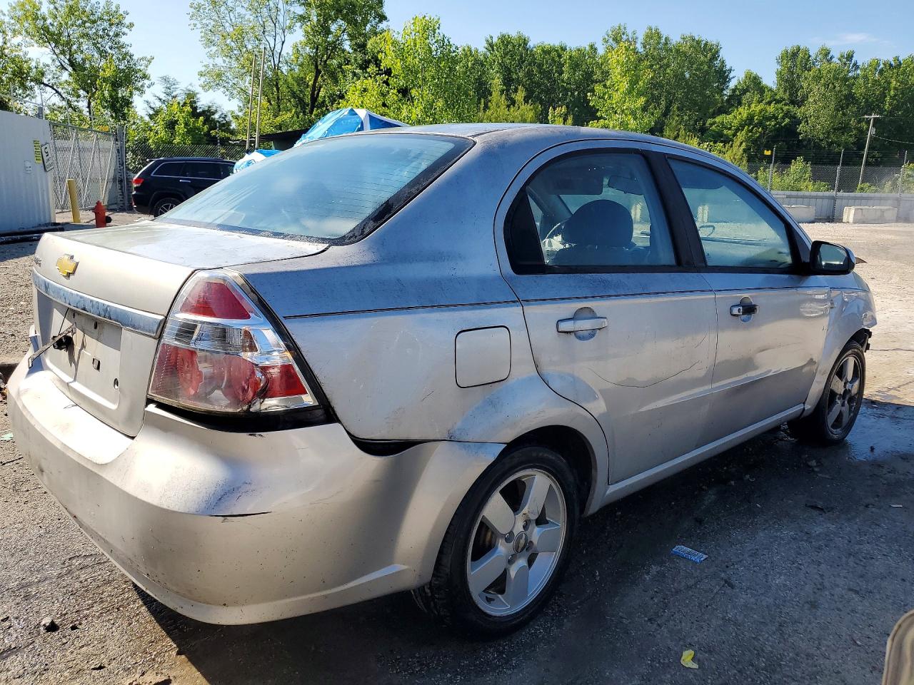 2008 Chevrolet Aveo Base/ls Серебряный vin: KL1TD56638B128718