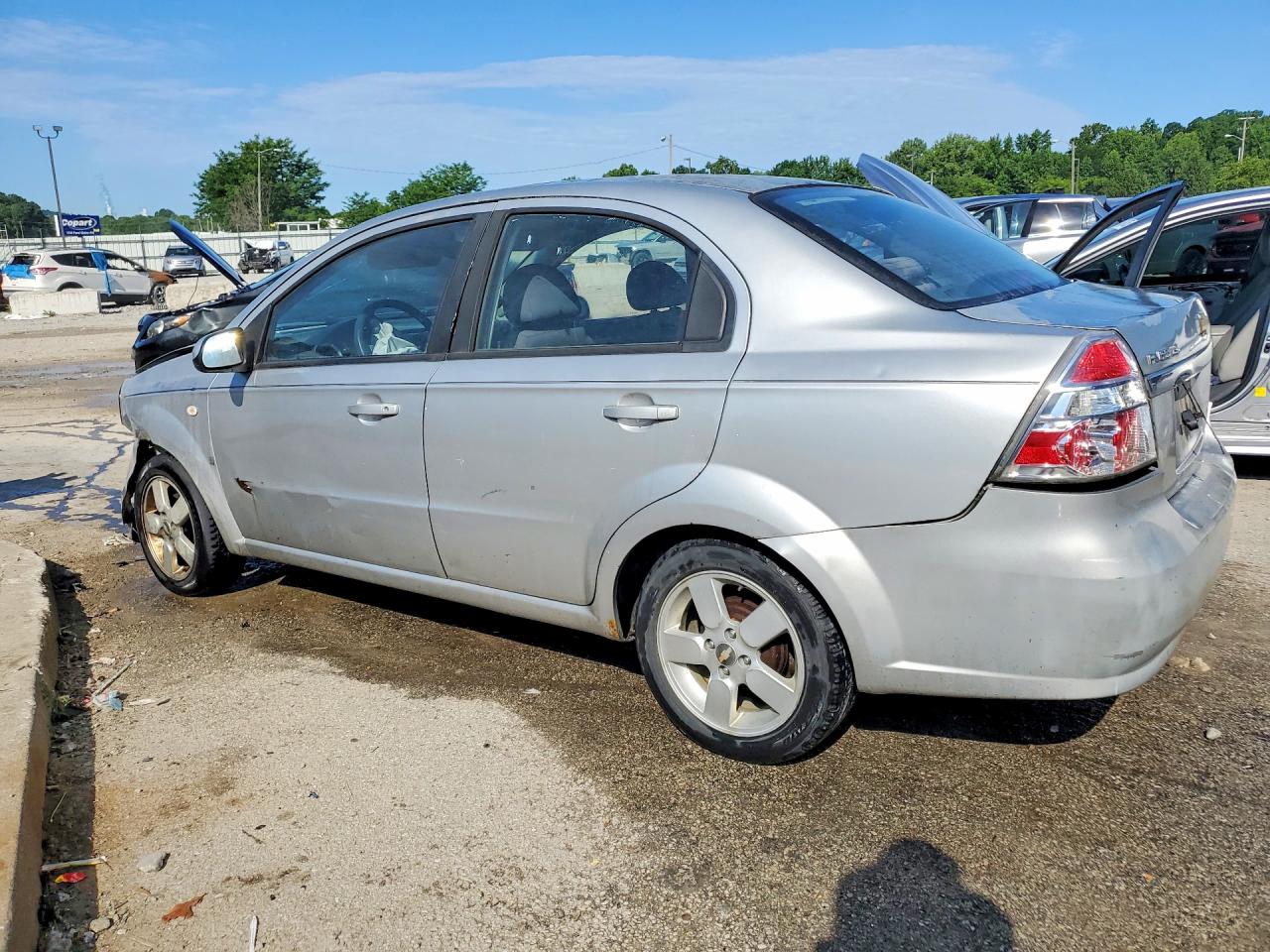 2008 Chevrolet Aveo Base/ls Серебряный vin: KL1TD56638B128718