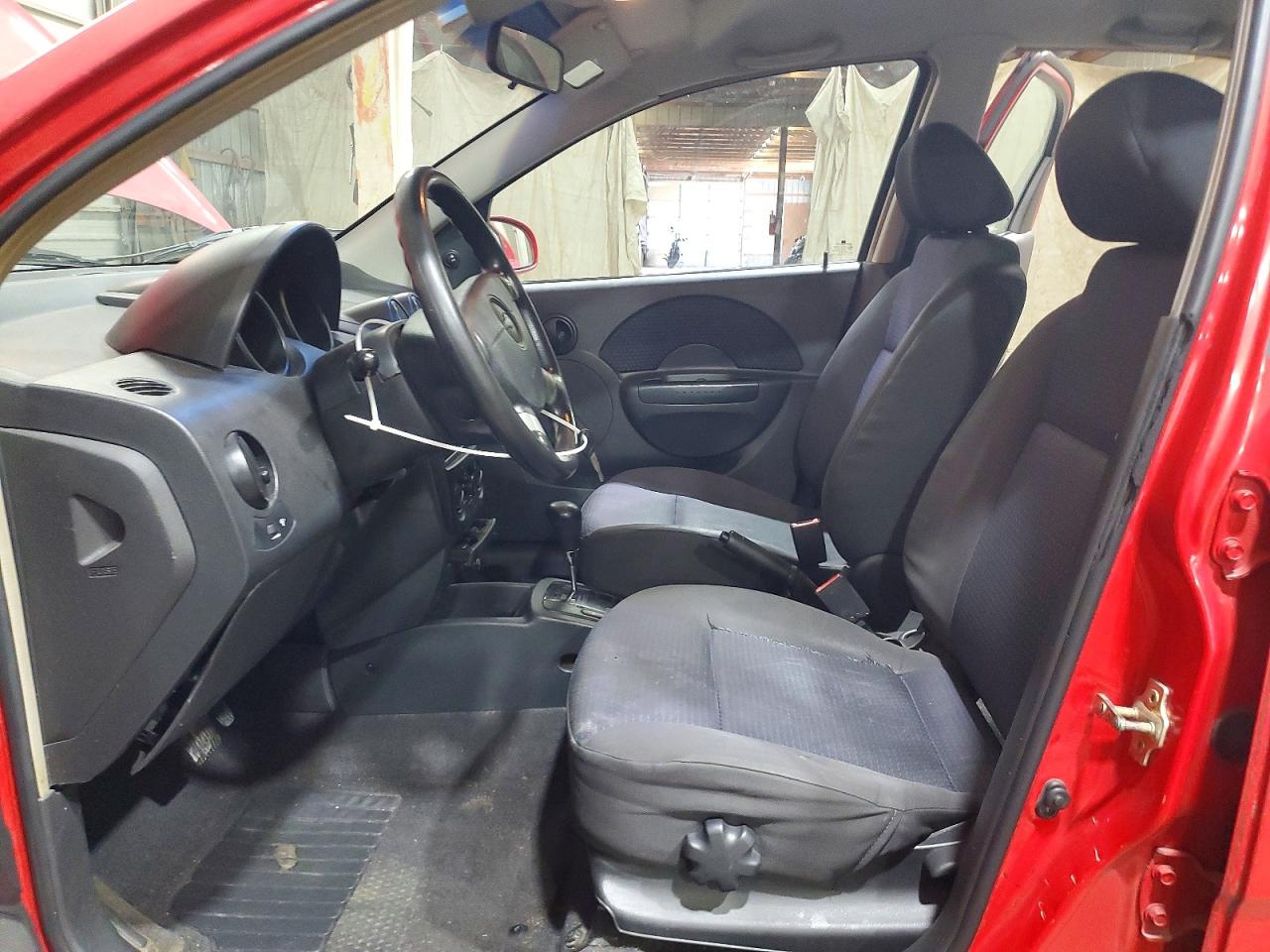 2006 Chevrolet Aveo Base/ls Red vin: KL1TD56656B550566