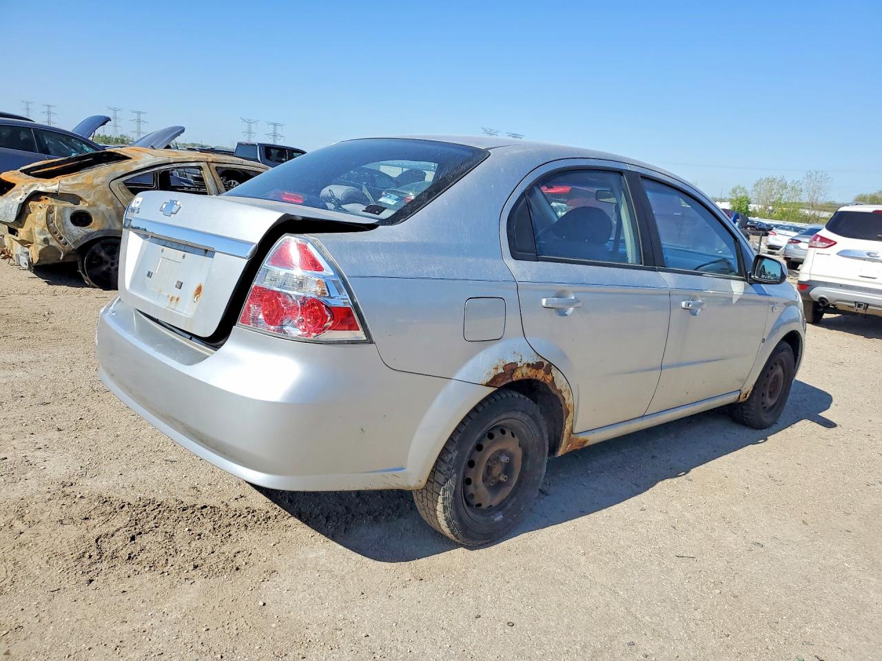 2007 Chevrolet Aveo Base Silver vin: KL1TD56657B128220