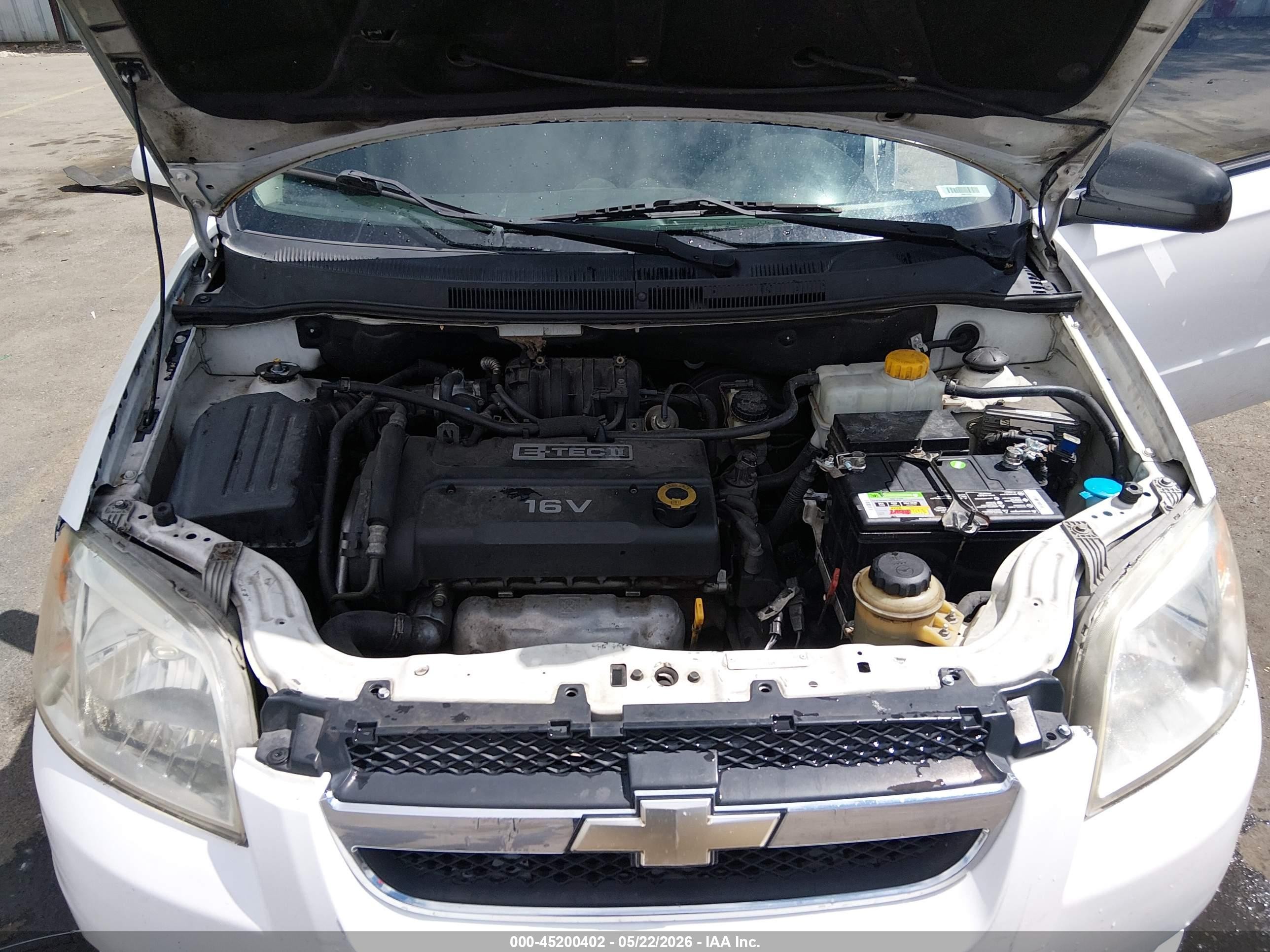 2008 Chevrolet Aveo Ls White vin: KL1TD56658B118689