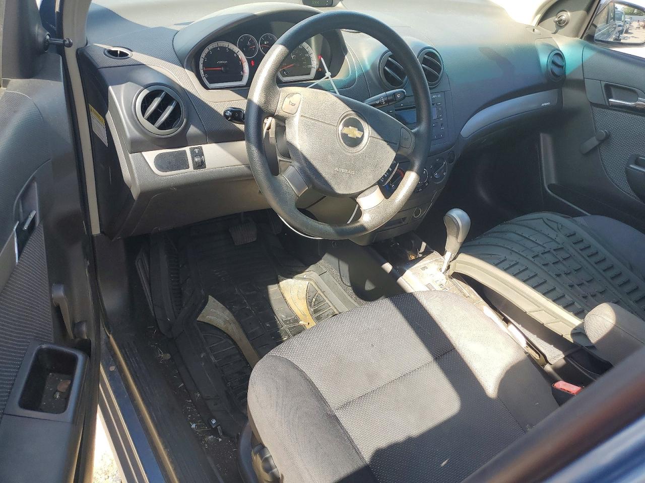 2007 Chevrolet Aveo Base Blue vin: KL1TD56677B180898