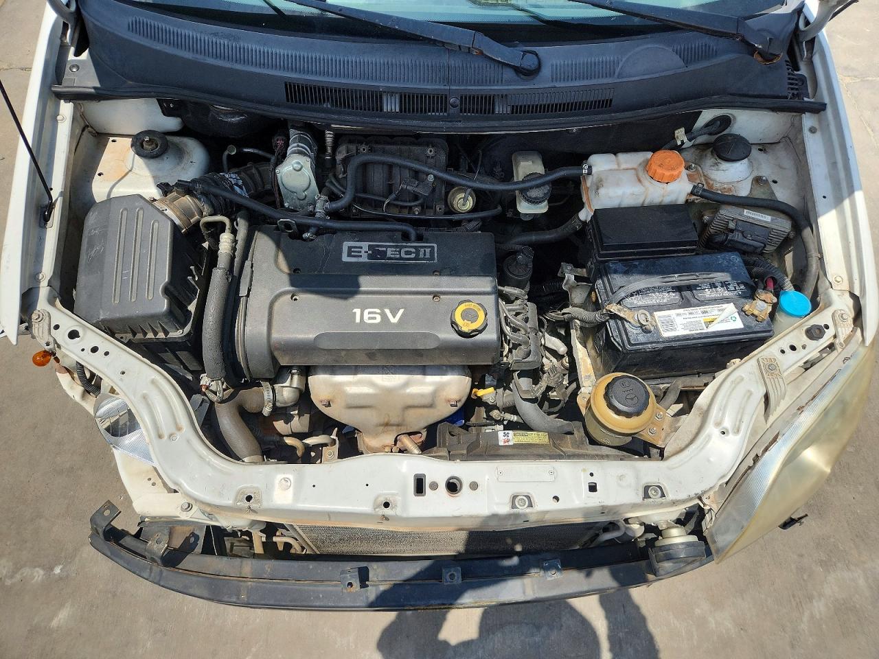 2007 Chevrolet Aveo Base Белый vin: KL1TD56687B115879