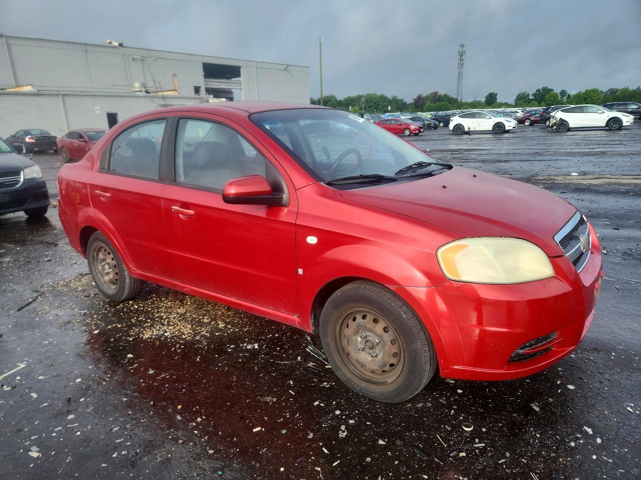 2008 Chevrolet Aveo Base Red vin: KL1TD56688B133381