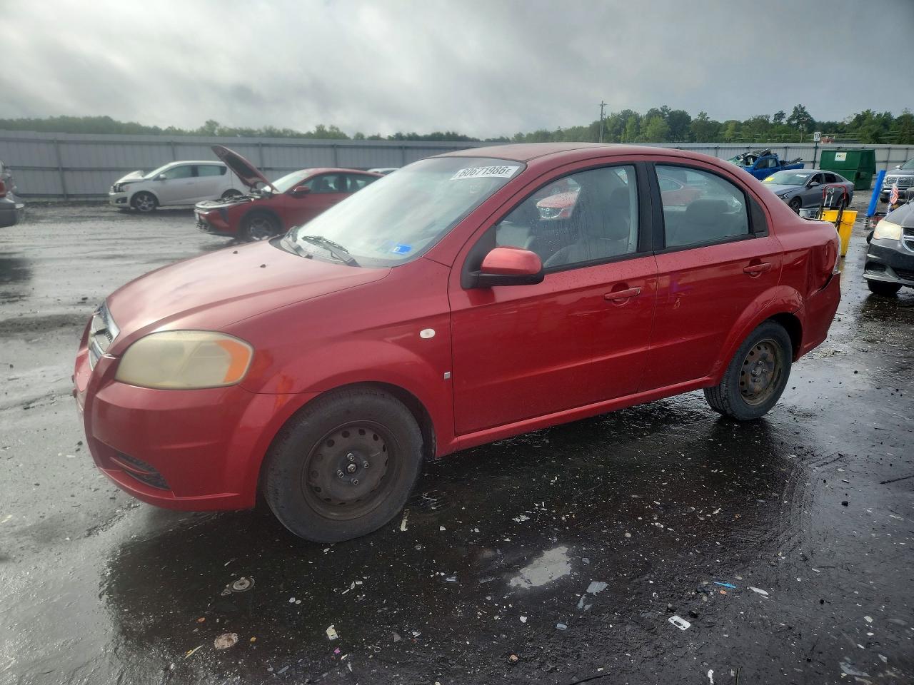 2008 Chevrolet Aveo Base Red vin: KL1TD56688B133381