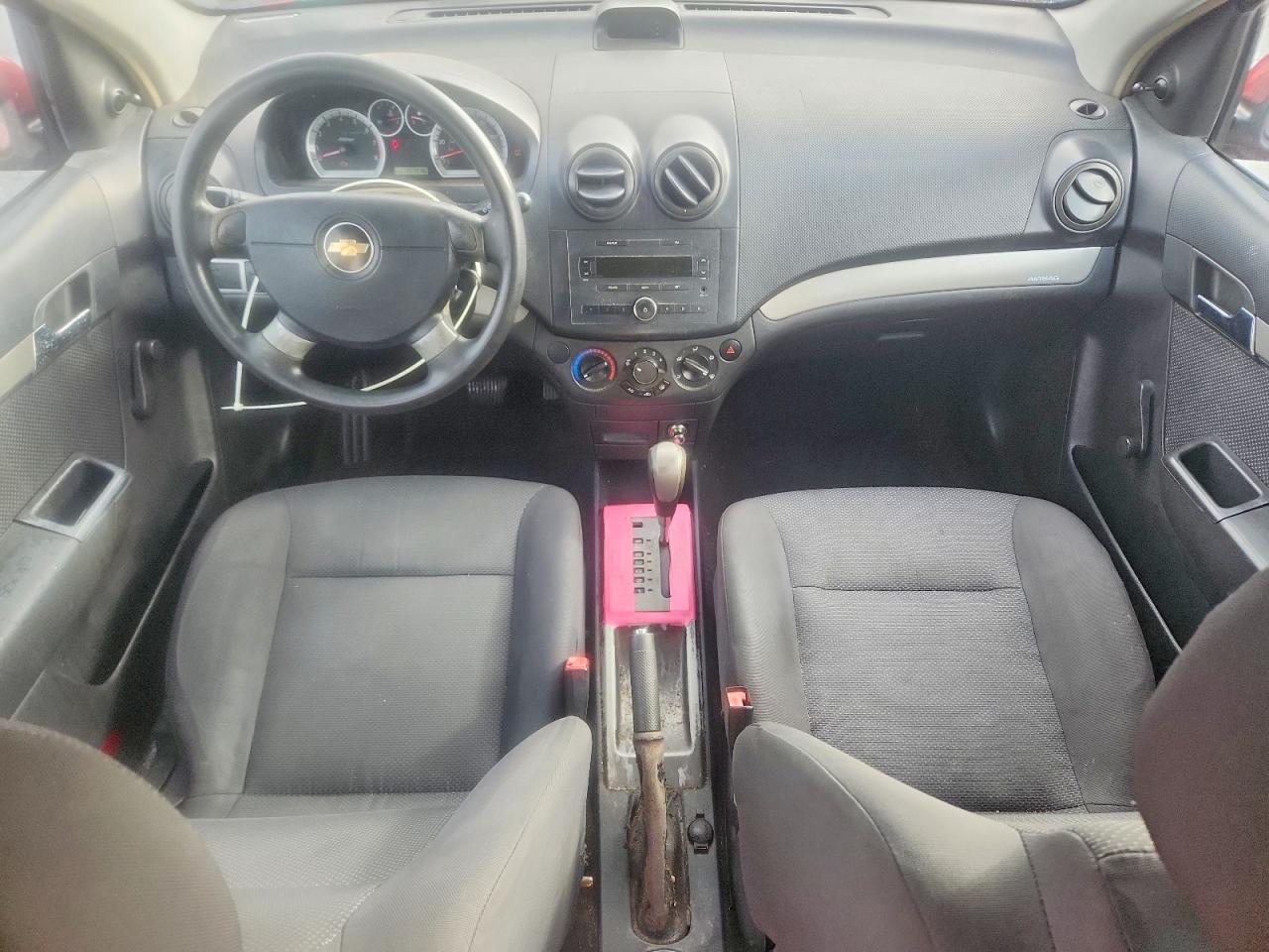 2008 Chevrolet Aveo Base Red vin: KL1TD56688B133381