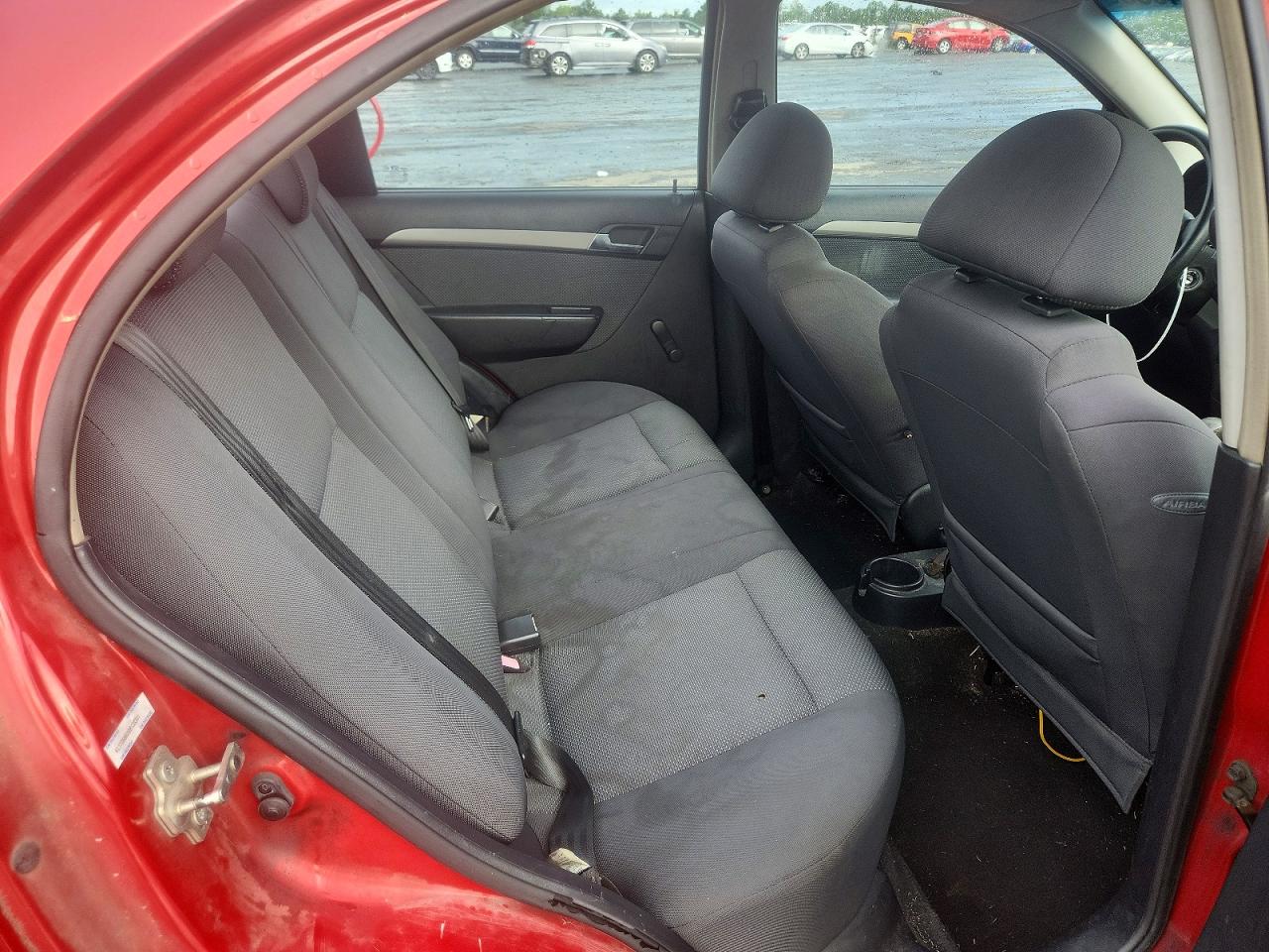 2008 Chevrolet Aveo Base Red vin: KL1TD56688B133381