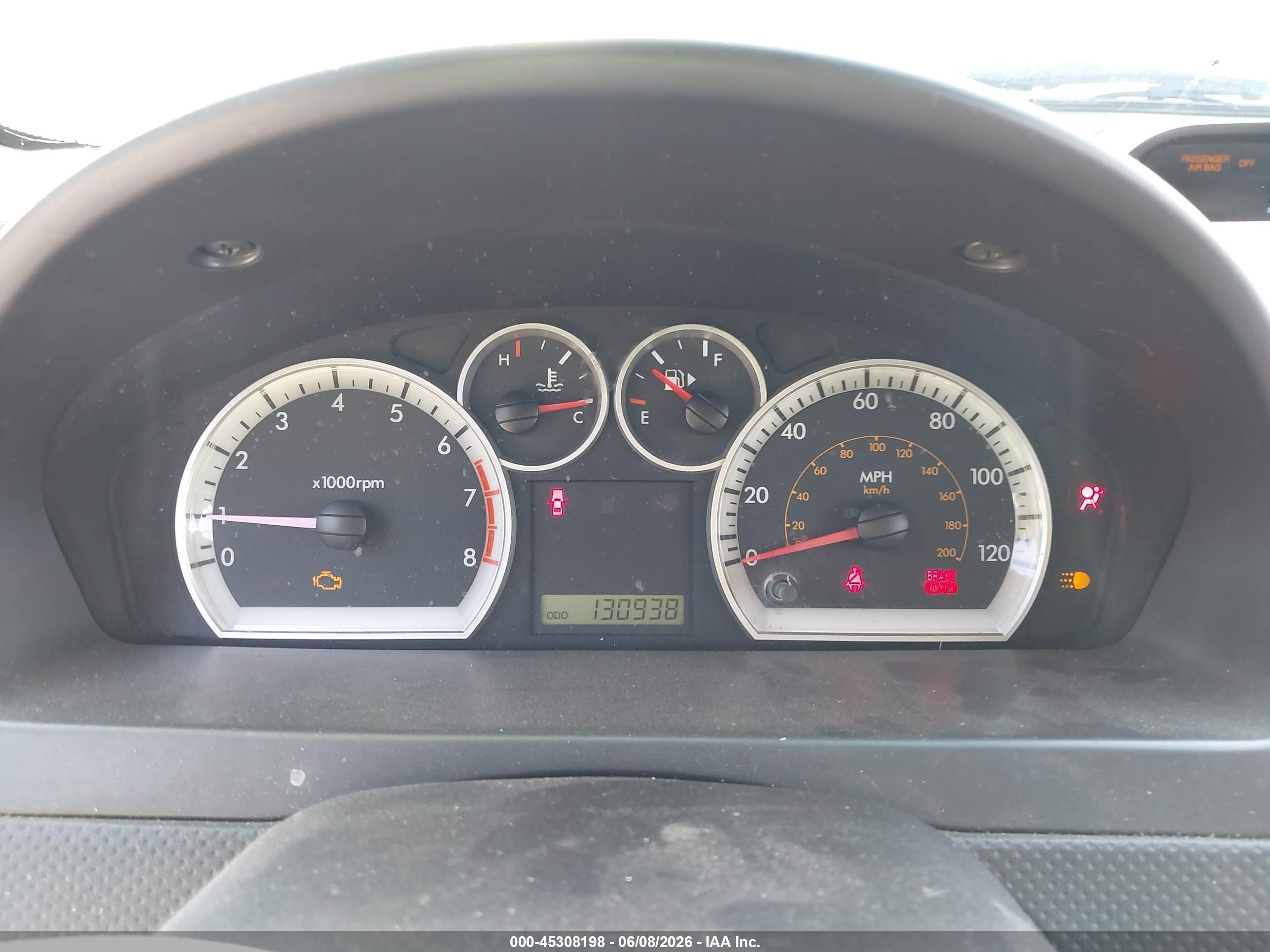 2008 Chevrolet Aveo Ls Red vin: KL1TD566X8B278342