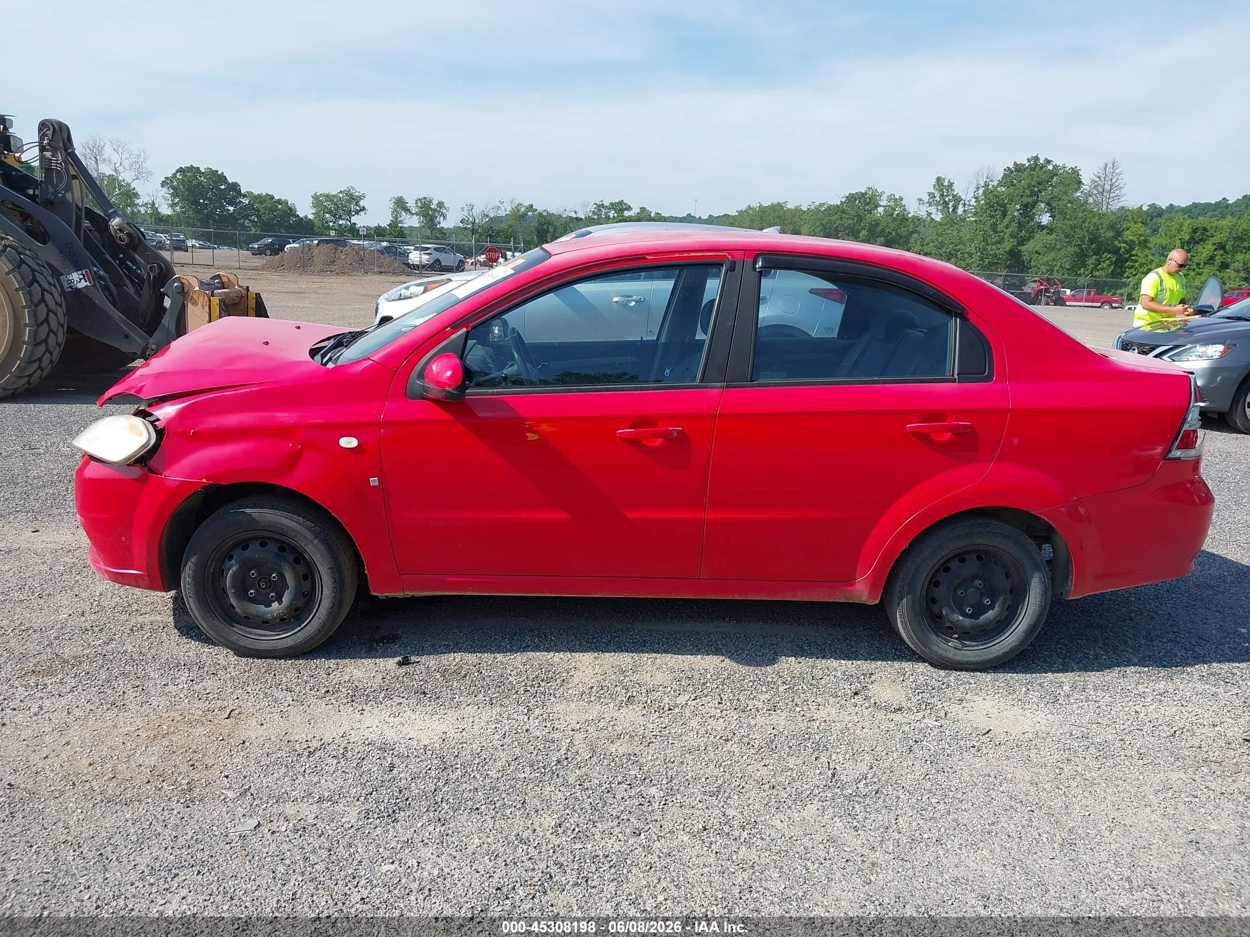 2008 Chevrolet Aveo Ls Red vin: KL1TD566X8B278342