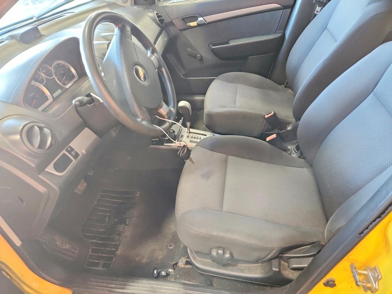 2009 Chevrolet Aveo Ls Yellow vin: KL1TD56E89B361308