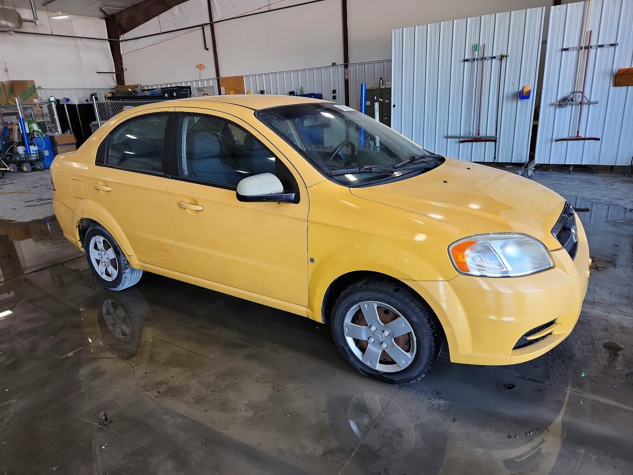 2009 Chevrolet Aveo Ls Yellow vin: KL1TD56E89B361308