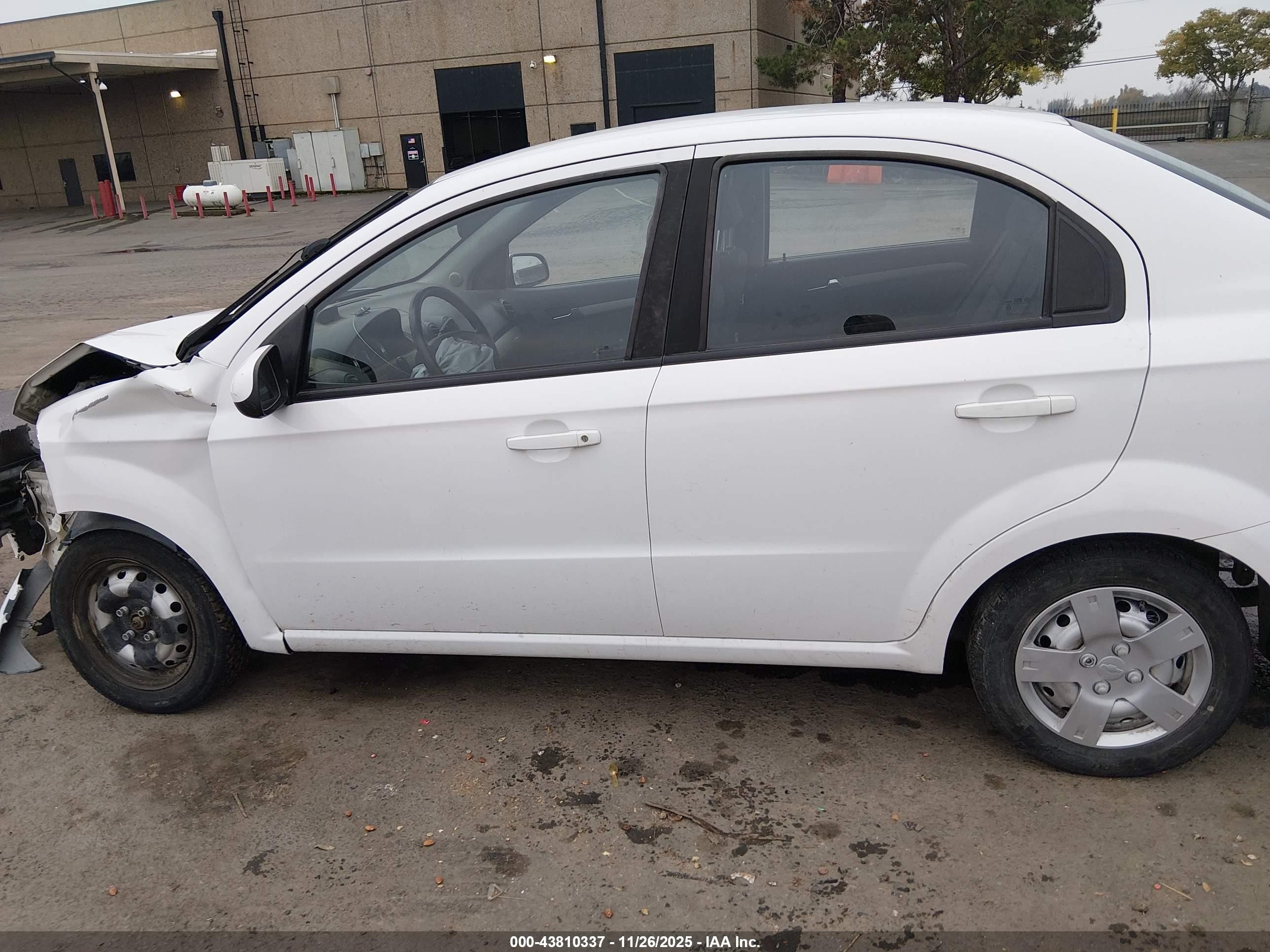 2009 Chevrolet Aveo Lt White vin: KL1TD56EX9B372102
