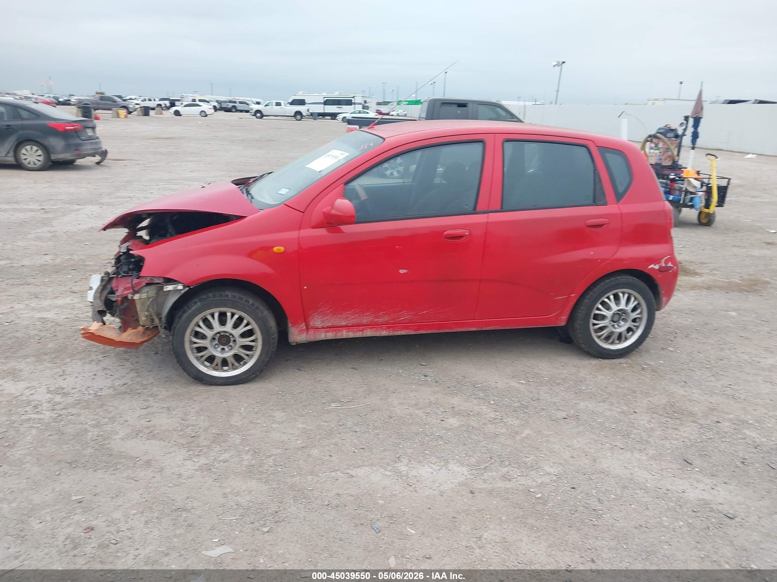 2004 Chevrolet Aveo   Красный vin: KL1TD62614B274945