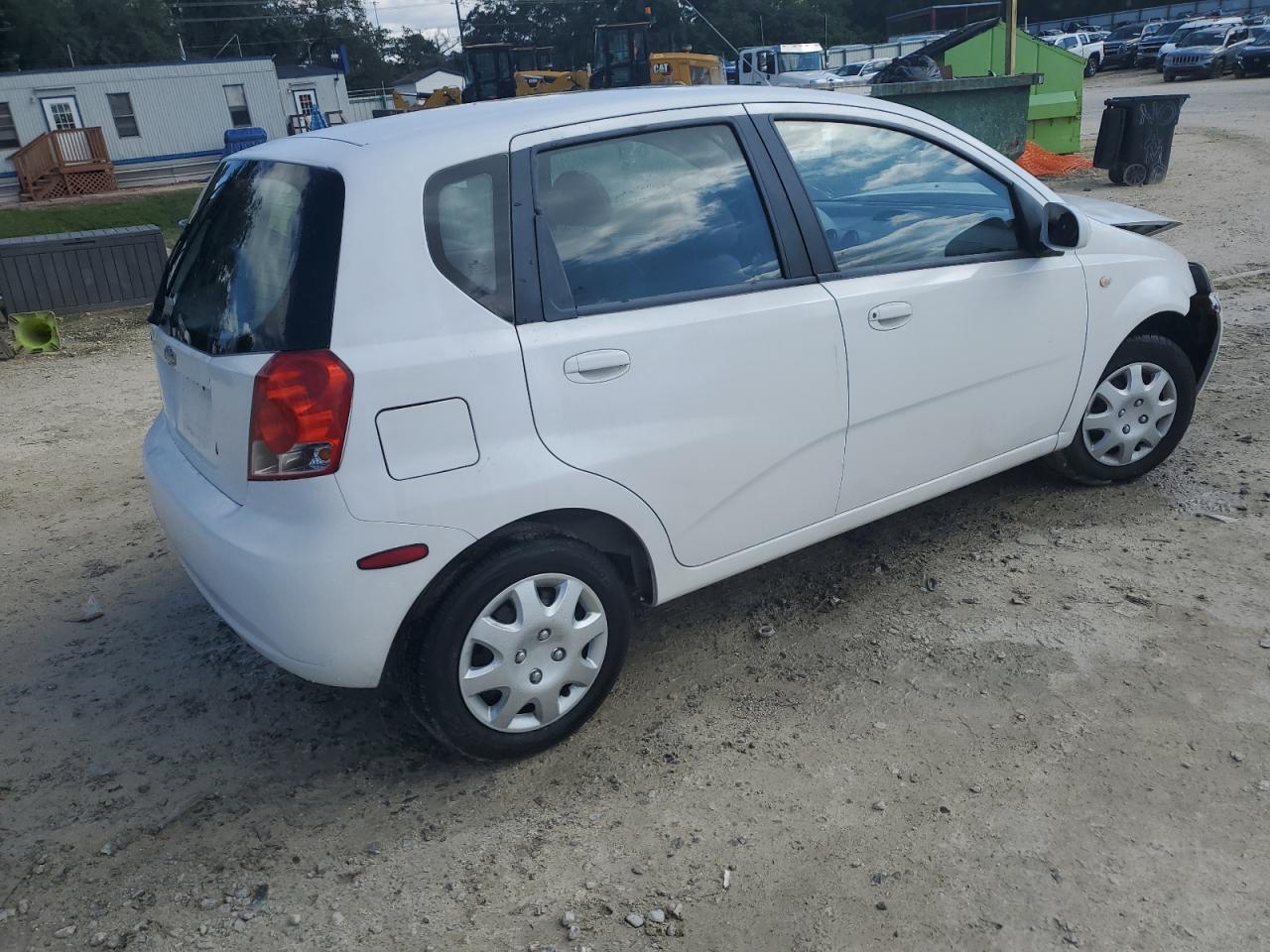 2005 Chevrolet Aveo Base White vin: KL1TD62665B490002