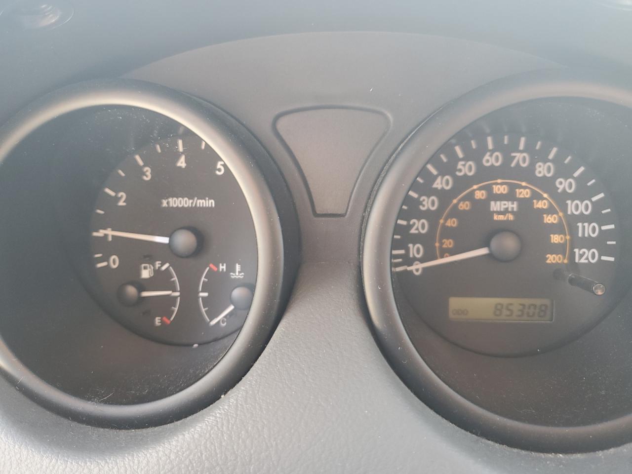 2005 Chevrolet Aveo Base White vin: KL1TD62665B490002