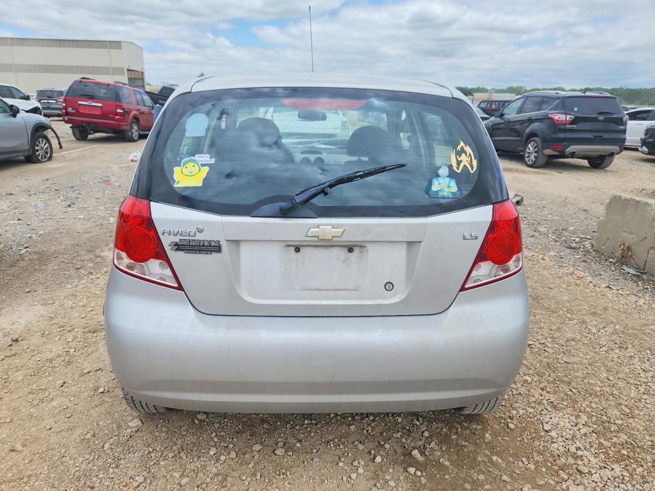 2008 Chevrolet Aveo Base Silver vin: KL1TD66608B164176