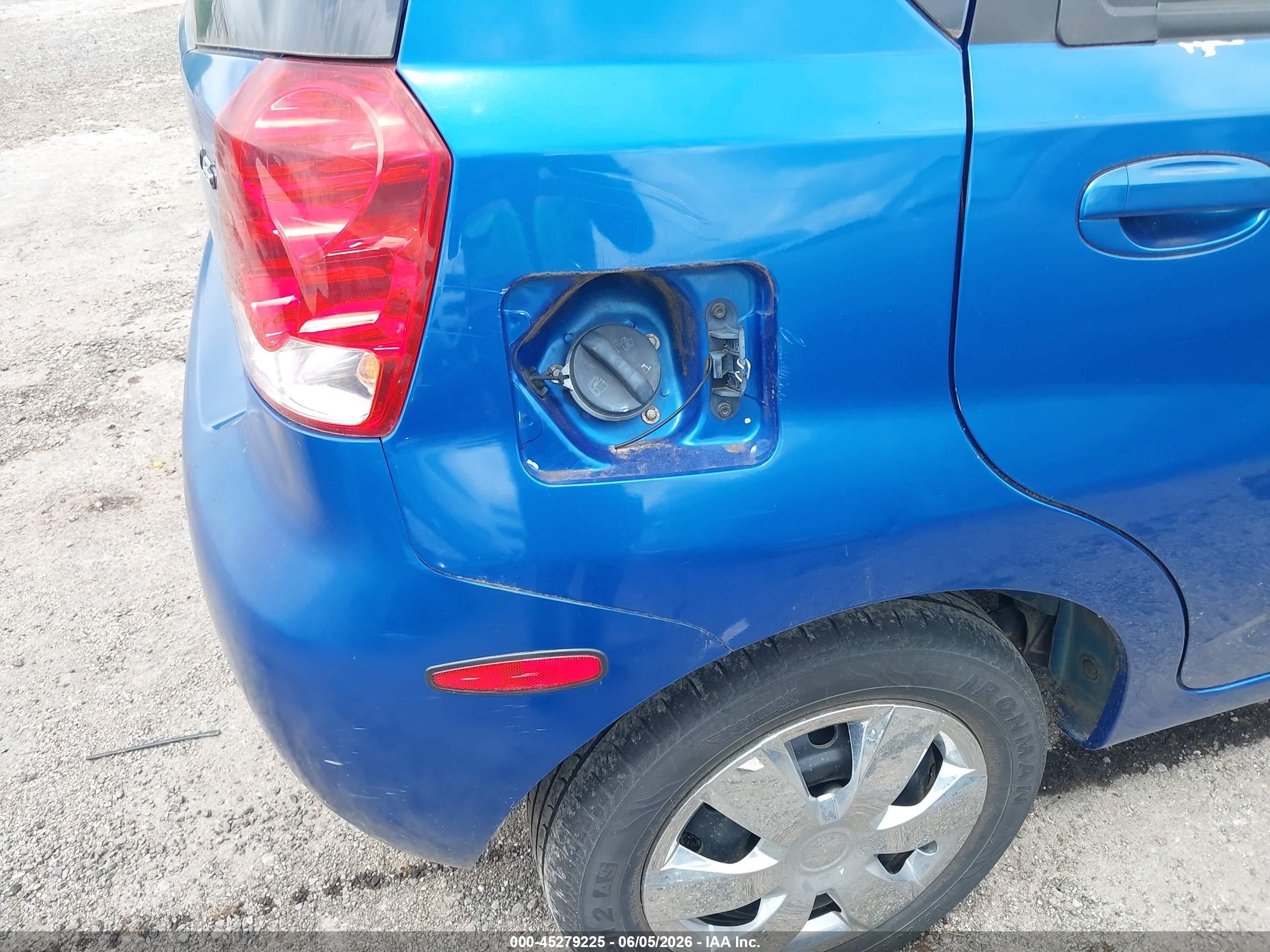 2008 Chevrolet Aveo 5 Ls Синий vin: KL1TD66628B255157