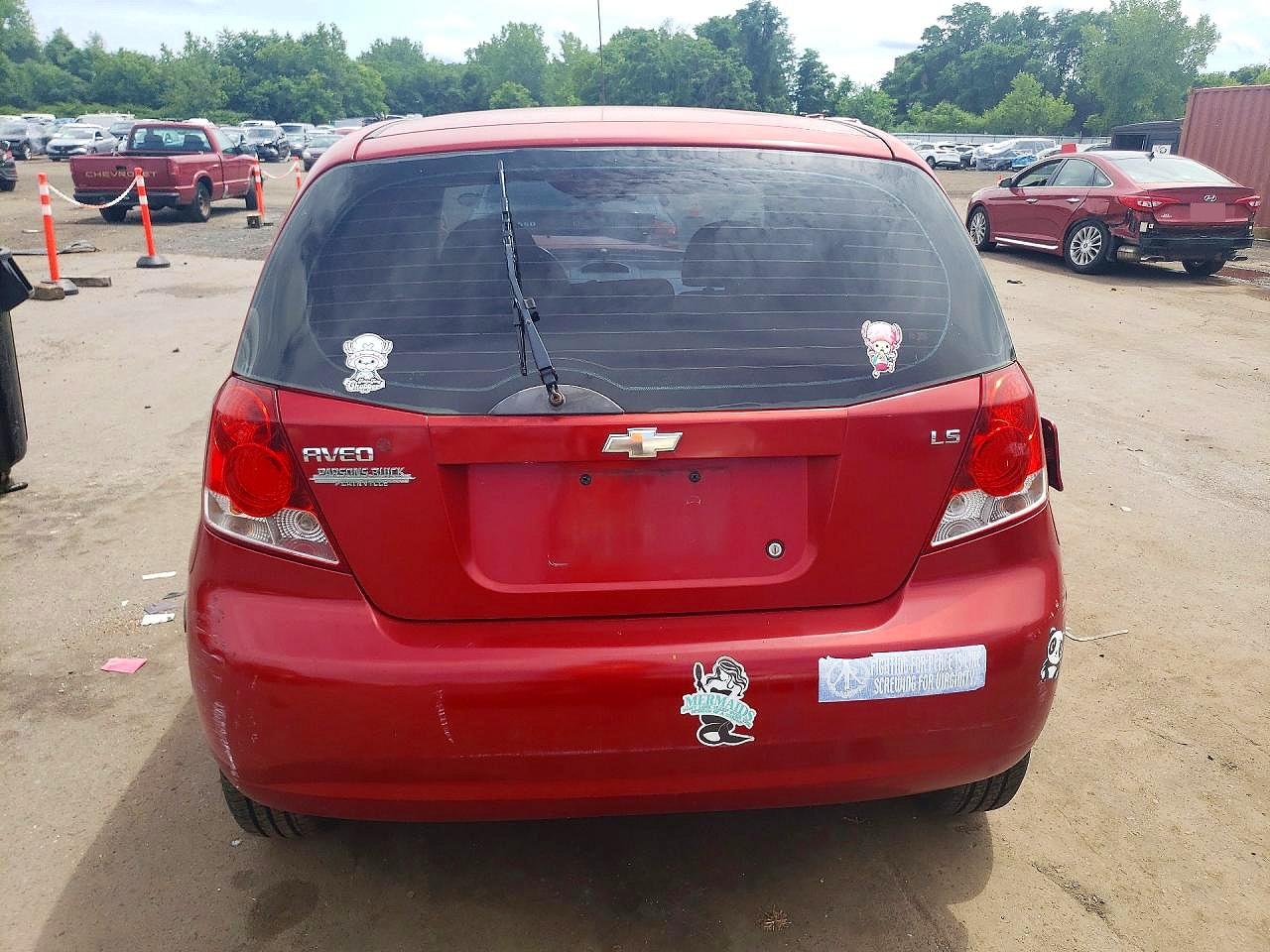 2007 Chevrolet Aveo Base Red vin: KL1TD66647B710847