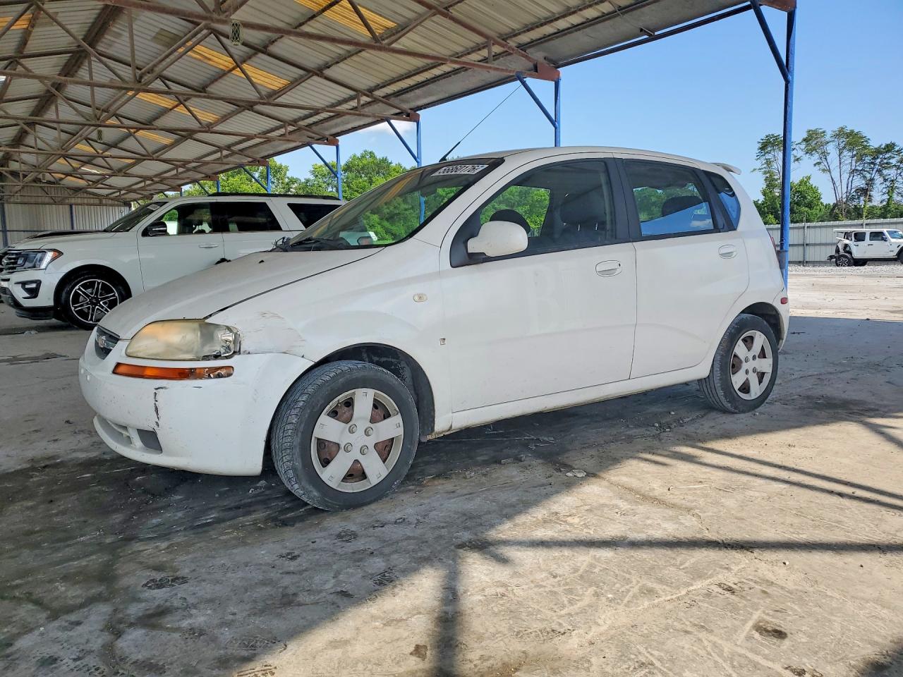 2007 Chevrolet Aveo Base White vin: KL1TD66647B793468