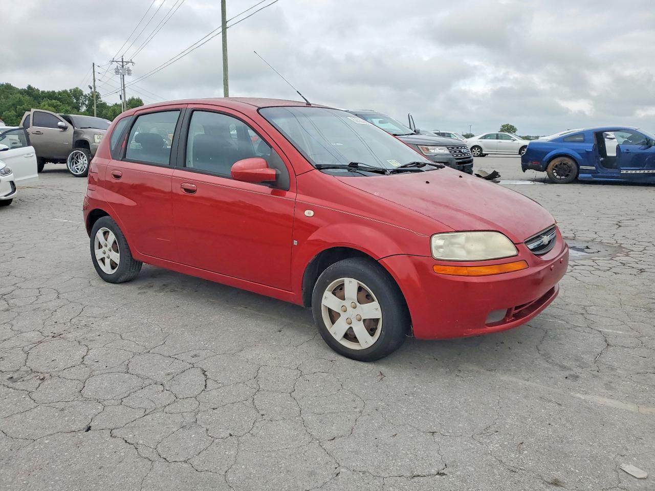 2008 Chevrolet Aveo Base Red vin: KL1TD66648B063044