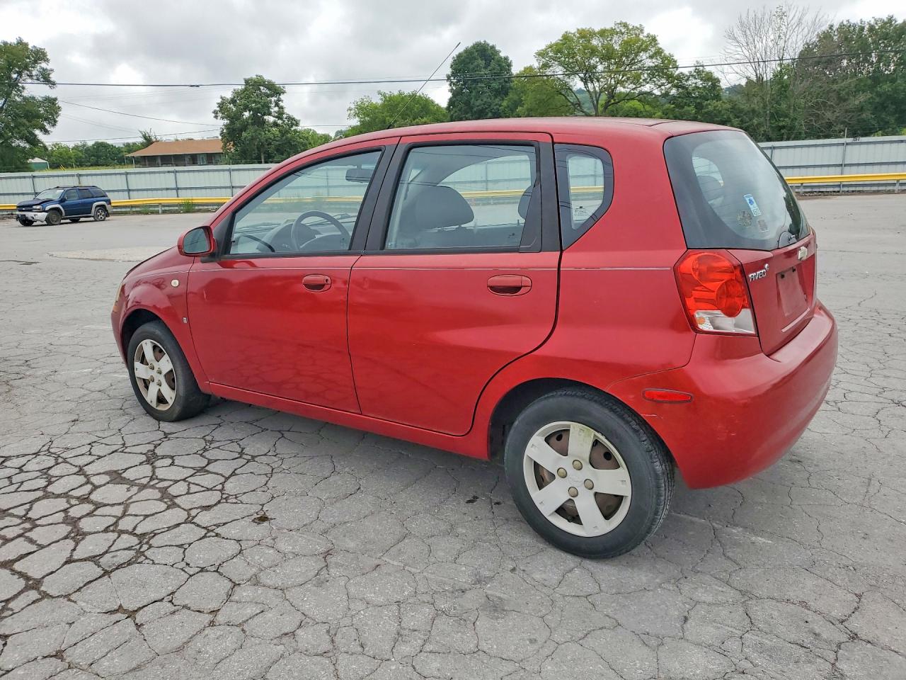 2008 Chevrolet Aveo Base Red vin: KL1TD66648B063044