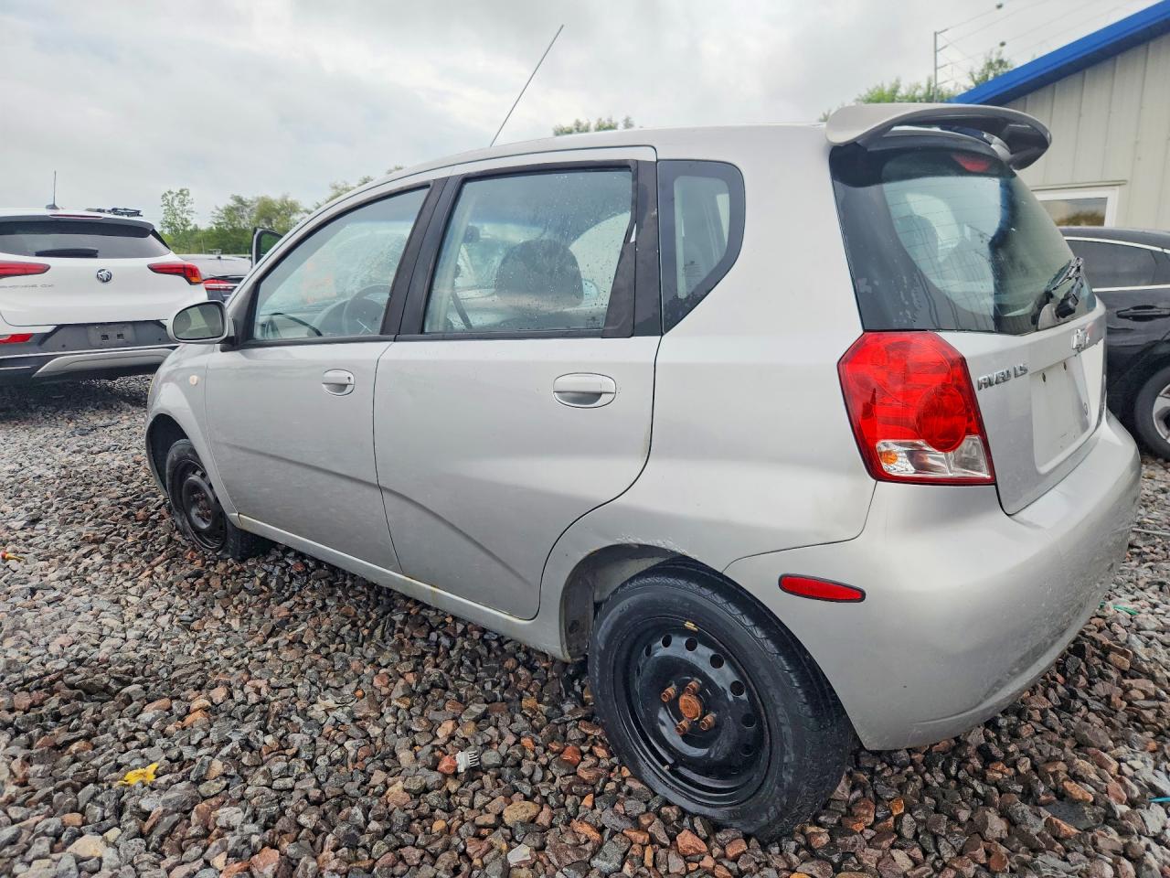 2006 Chevrolet Aveo Base Silver vin: KL1TD66656B560102