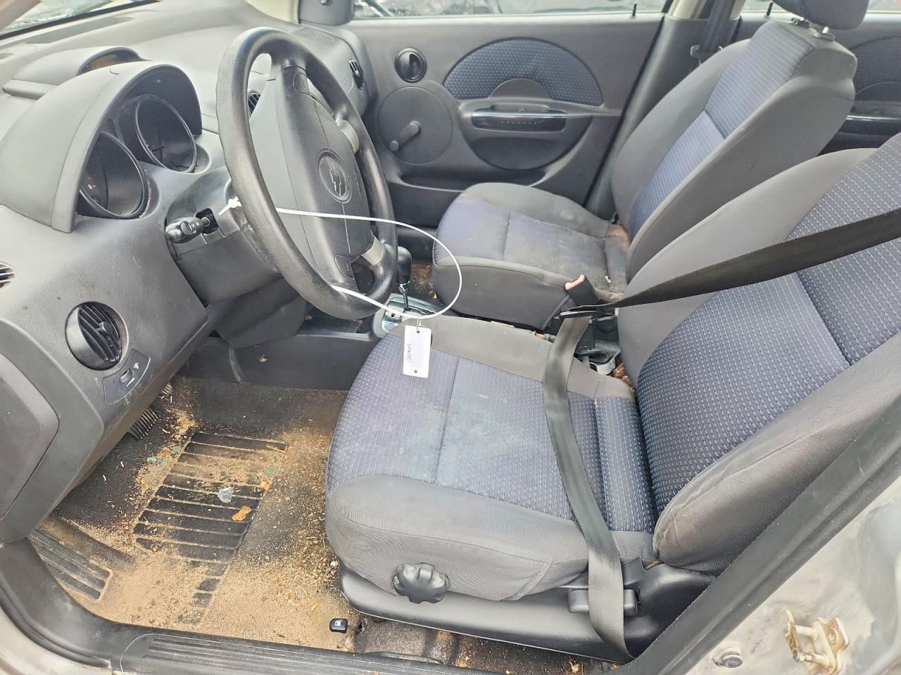 2006 Chevrolet Aveo Base Silver vin: KL1TD66656B560102