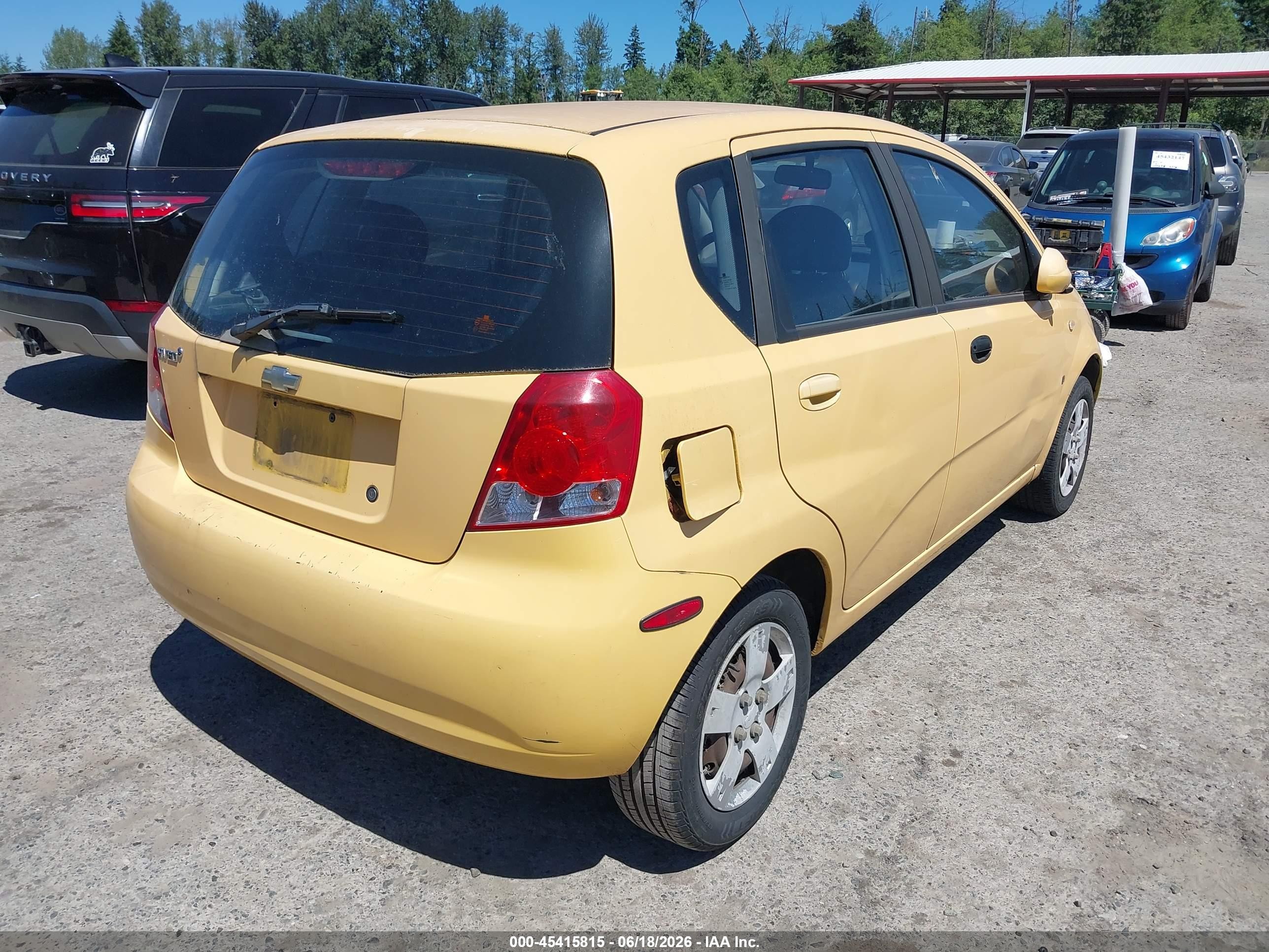 2007 Chevrolet Aveo Svm Yellow vin: KL1TD66657B708461