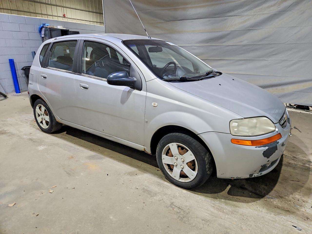 2007 Chevrolet Aveo Base Серебряный vin: KL1TD66677B727139