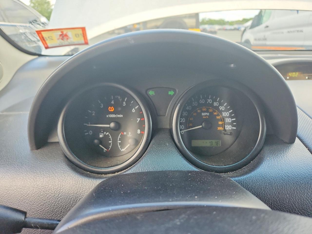 2008 Chevrolet Aveo Base Серебряный vin: KL1TD66678B157760
