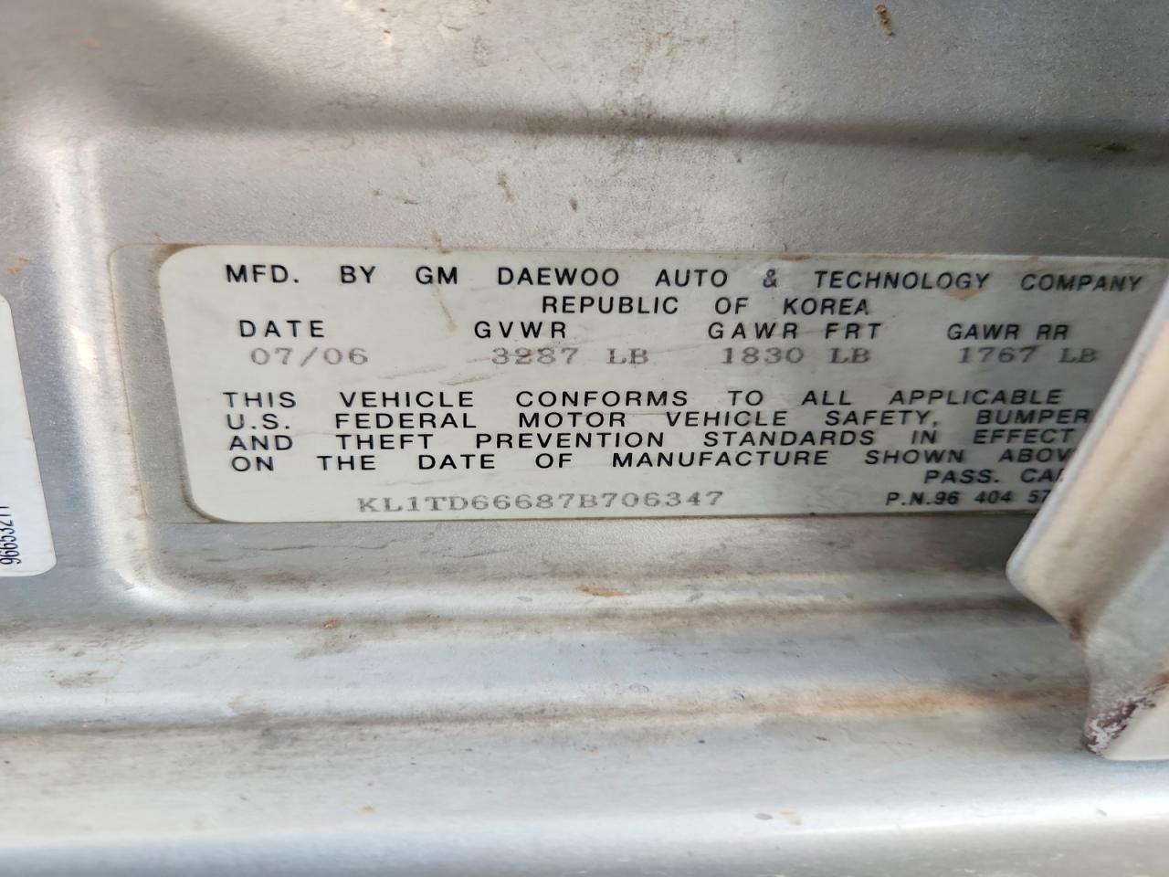 2007 Chevrolet Aveo Base/ls Silver vin: KL1TD66687B706347