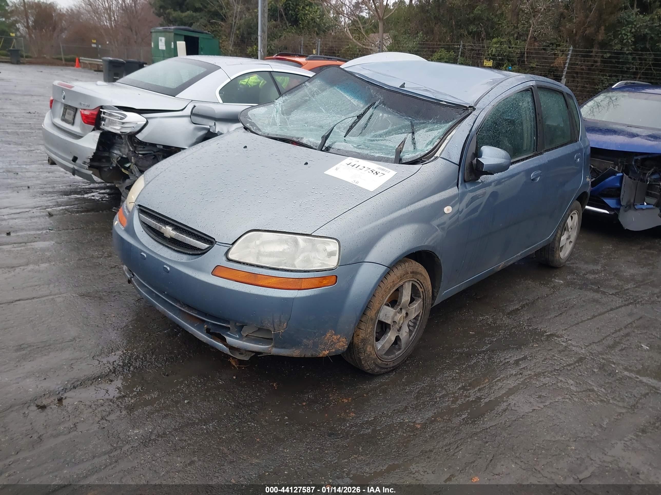 2007 Chevrolet Aveo Ls Blue vin: KL1TD666X7B780580