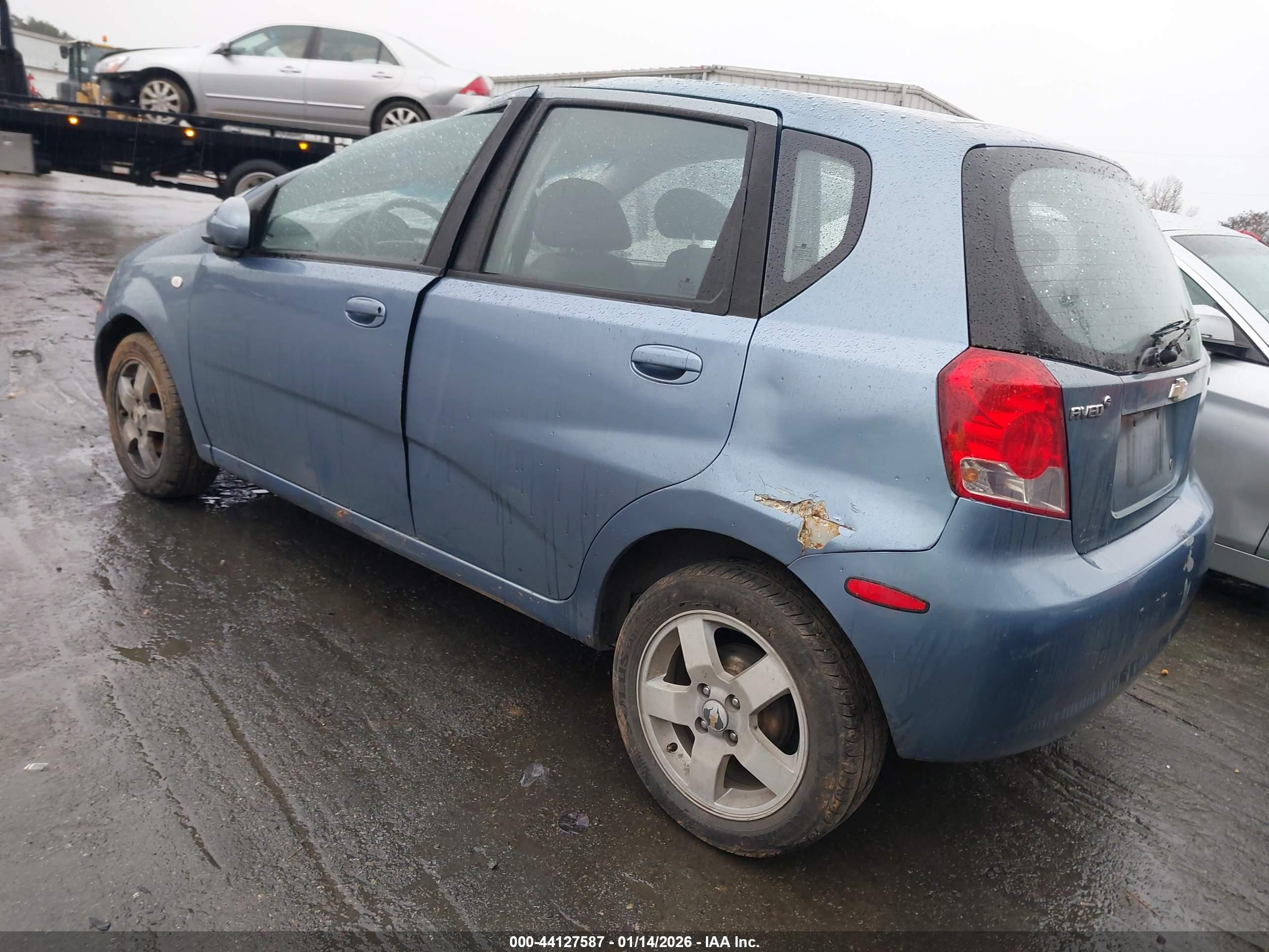 2007 Chevrolet Aveo Ls Blue vin: KL1TD666X7B780580