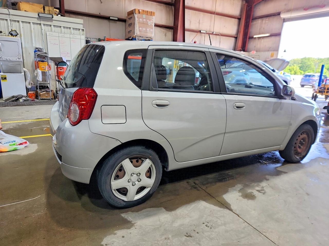 2009 Chevrolet Aveo Ls/lt Silver vin: KL1TD66E29B661576