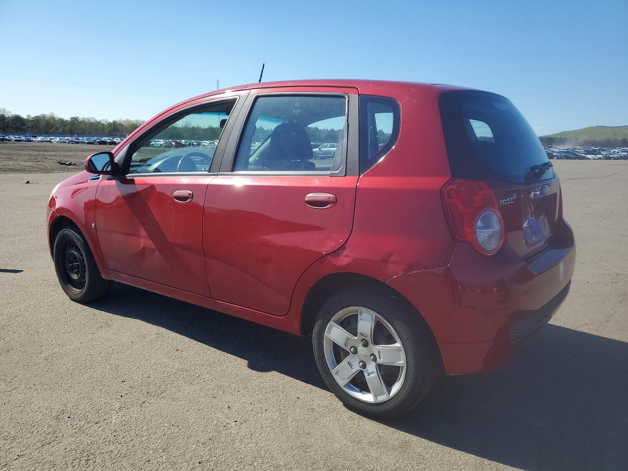 2009 Chevrolet Aveo Красный vin: KL1TD66E79B667017