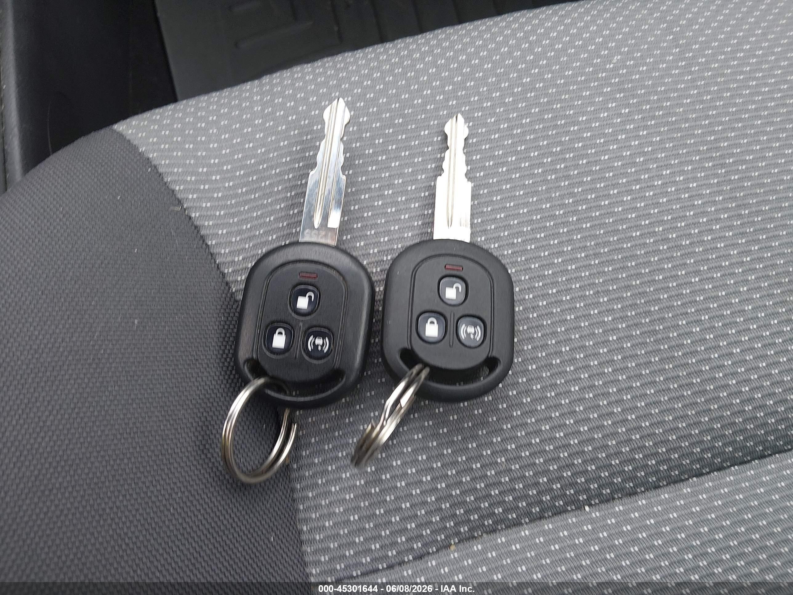 2010 Chevrolet Aveo Lt Silver vin: KL1TD6DE0AB006923