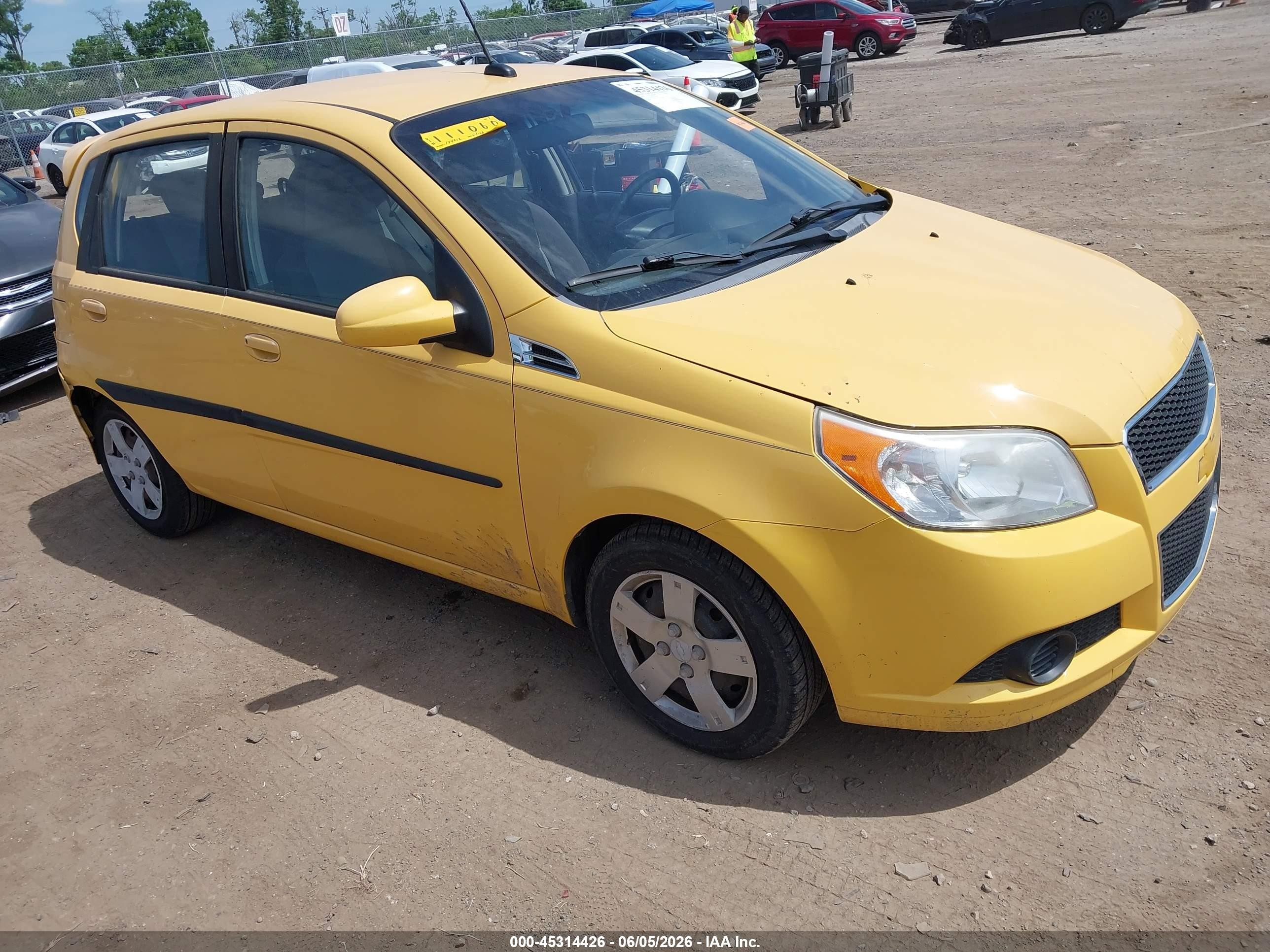 2010 Chevrolet Aveo Lt Yellow vin: KL1TD6DE2AB111060