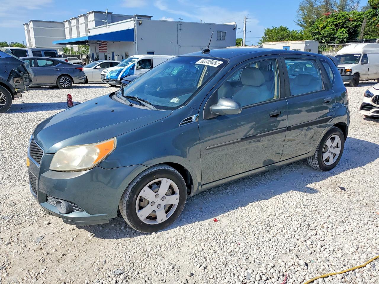 2010 Chevrolet Aveo Ls Green vin: KL1TD6DE5AB123803