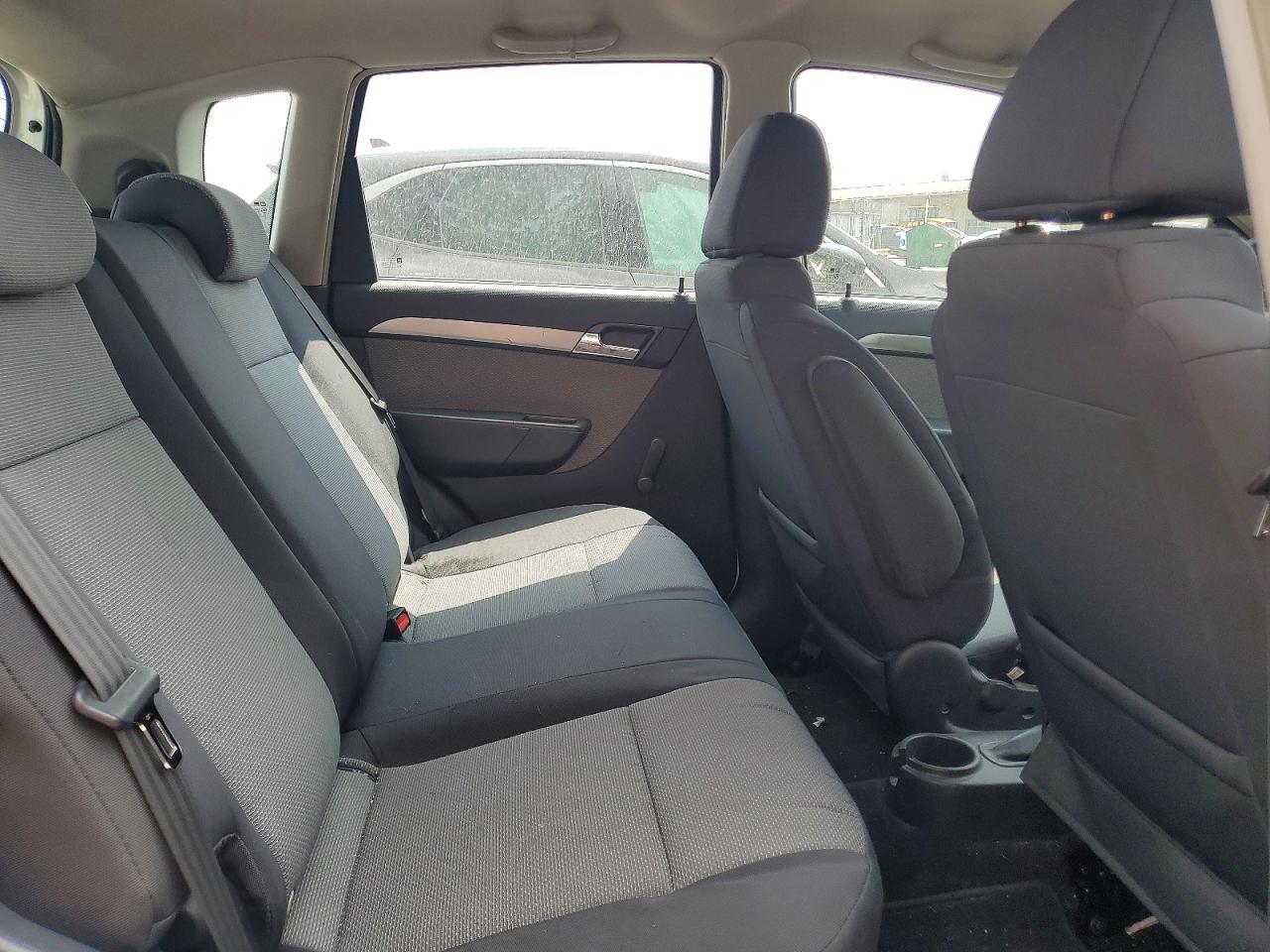 2011 Chevrolet Aveo Ls White vin: KL1TD6DEXBB153655